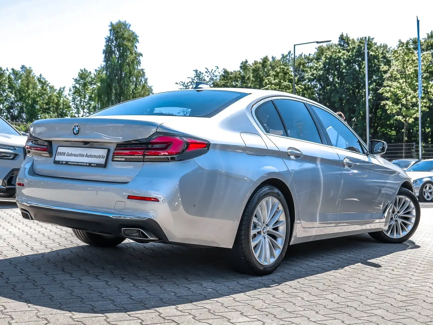 BMW 540 d xDrive Limousine Argent - 2