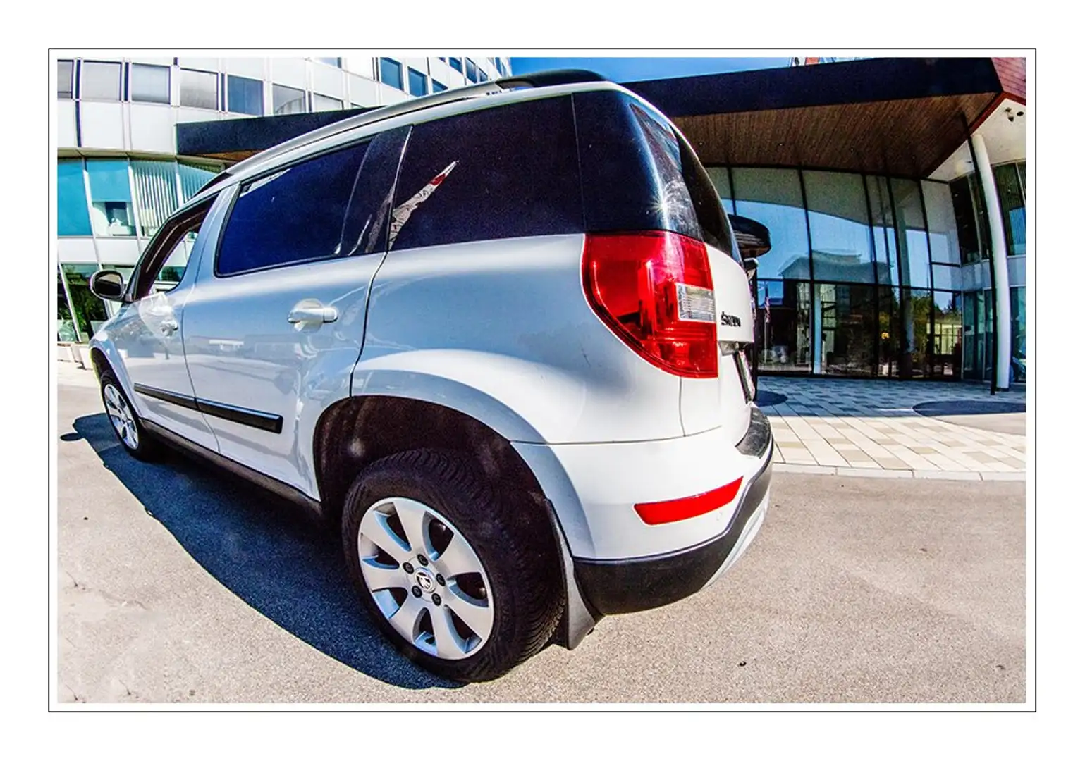 Skoda Yeti Yeti 2,0 TDI SCR 4x4 Style DSG Style - 1