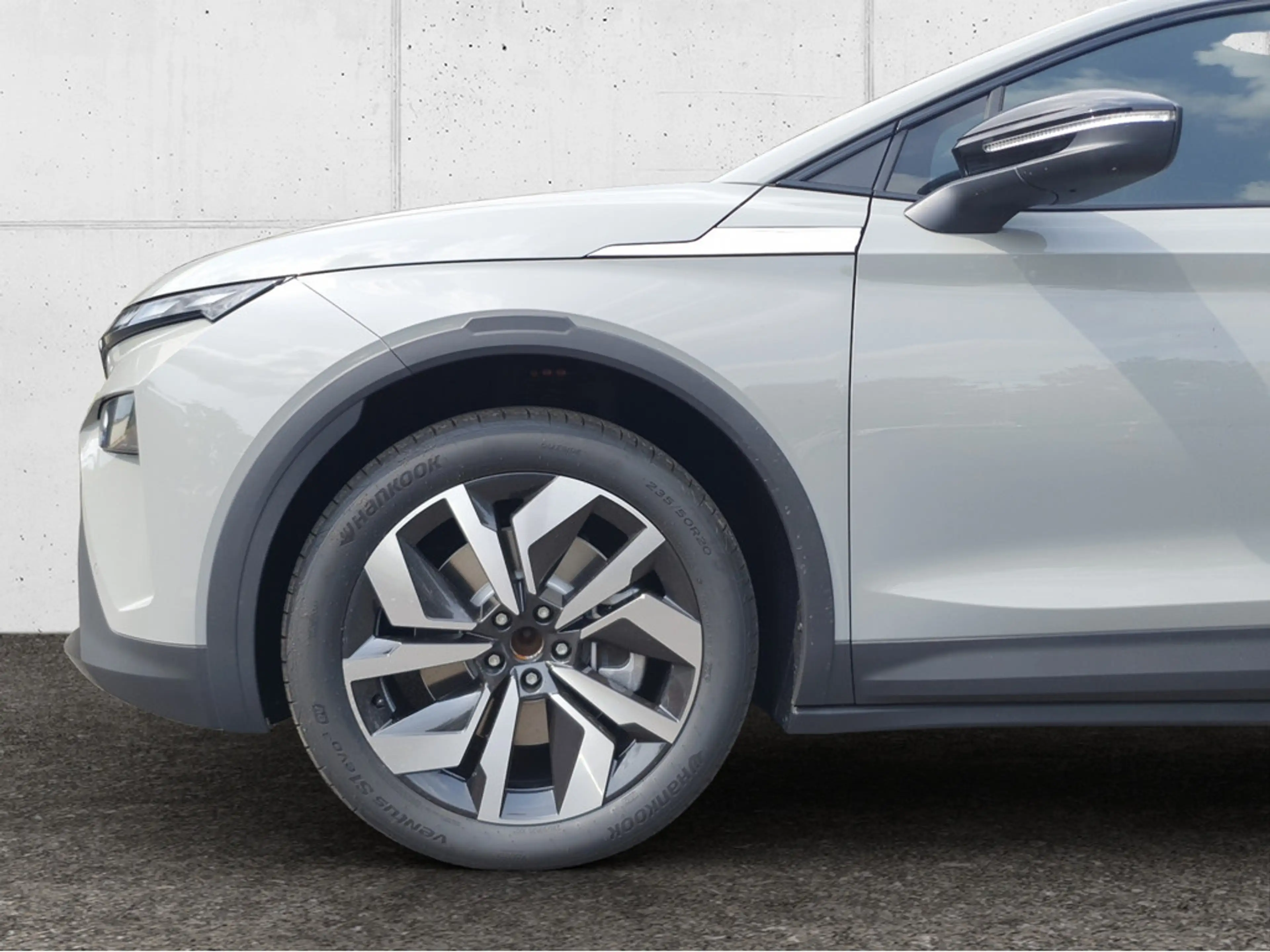 Skoda Elroq 85 Sportline HUD NAVI MATRIX-LED AHK 36 — photo 9