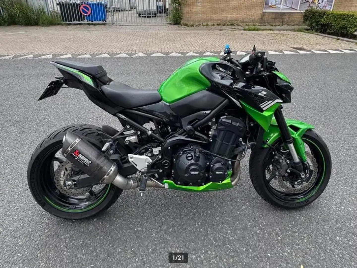 Kawasaki Z 900 PERFORMANCE Akrapovic 2020 Zwart - 1