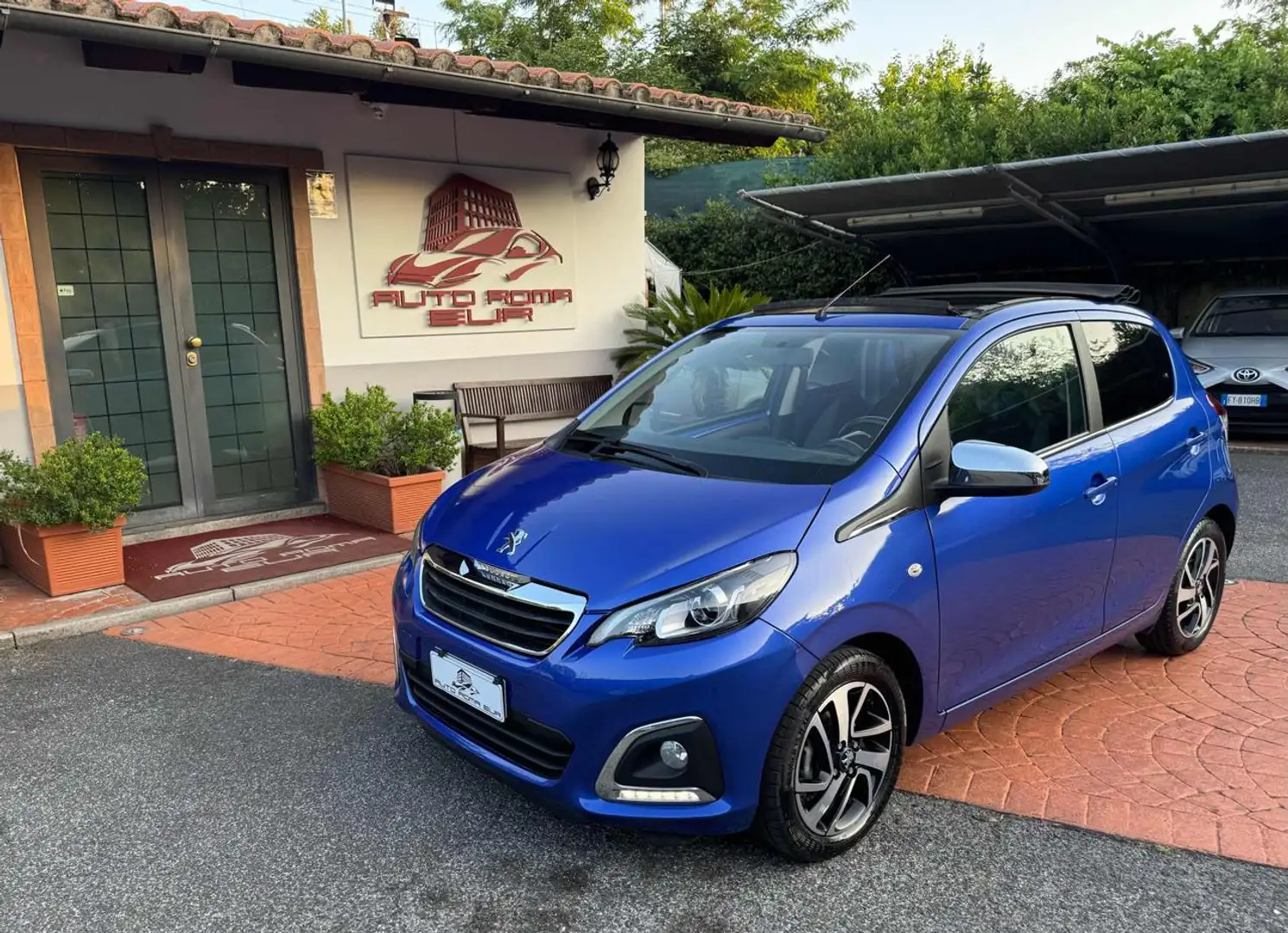 Peugeot 108 VTi 72 S&S 5 porte Allure TOP! TAGLIANDATA! PROMO! Kék - 1
