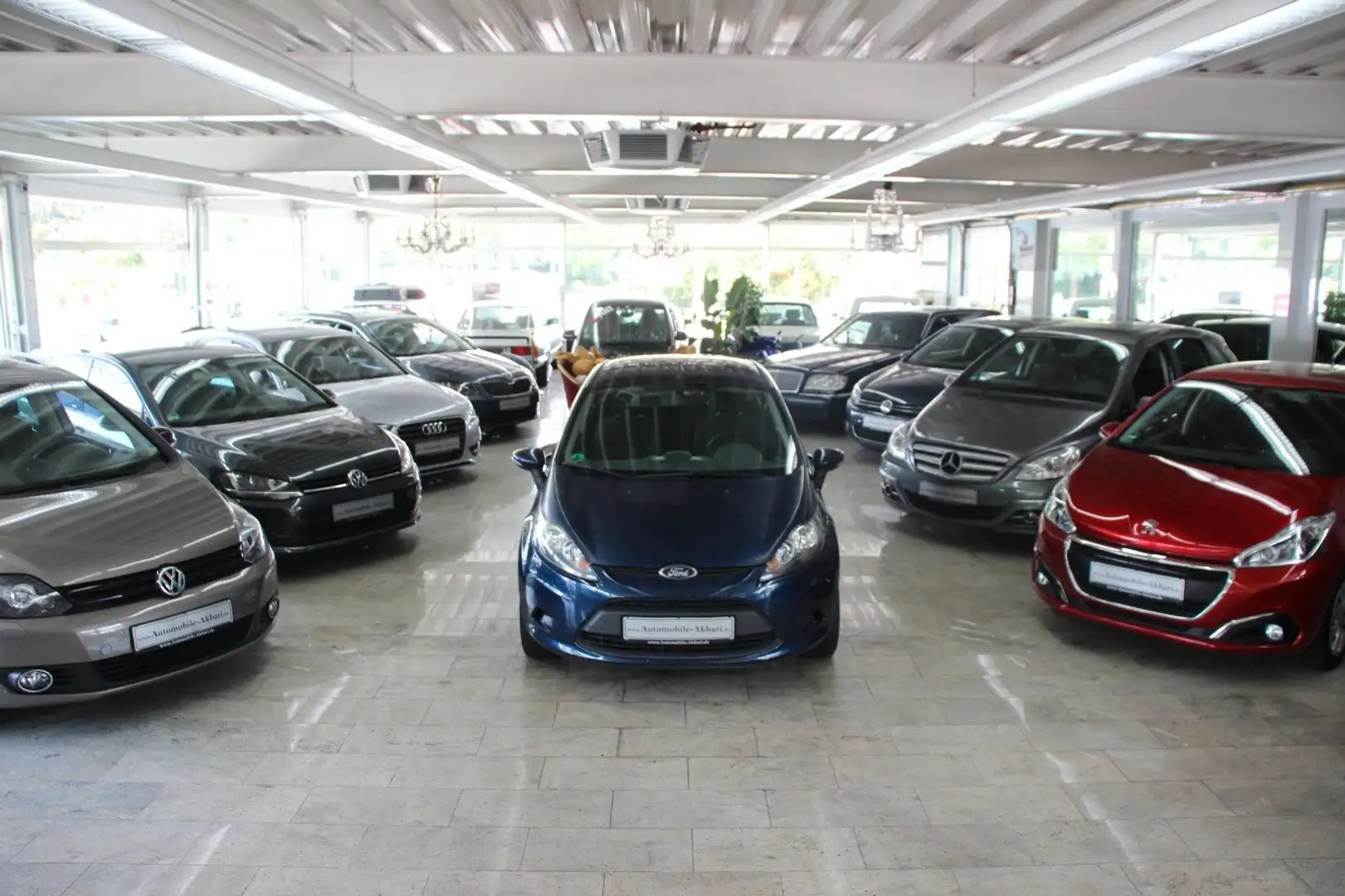 Ford Fiesta Trend Blau - 1