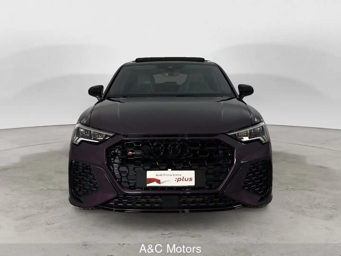 Audi RS Q3 RS  SPB quattro S tronic Audi Exclusive Fialová - 2