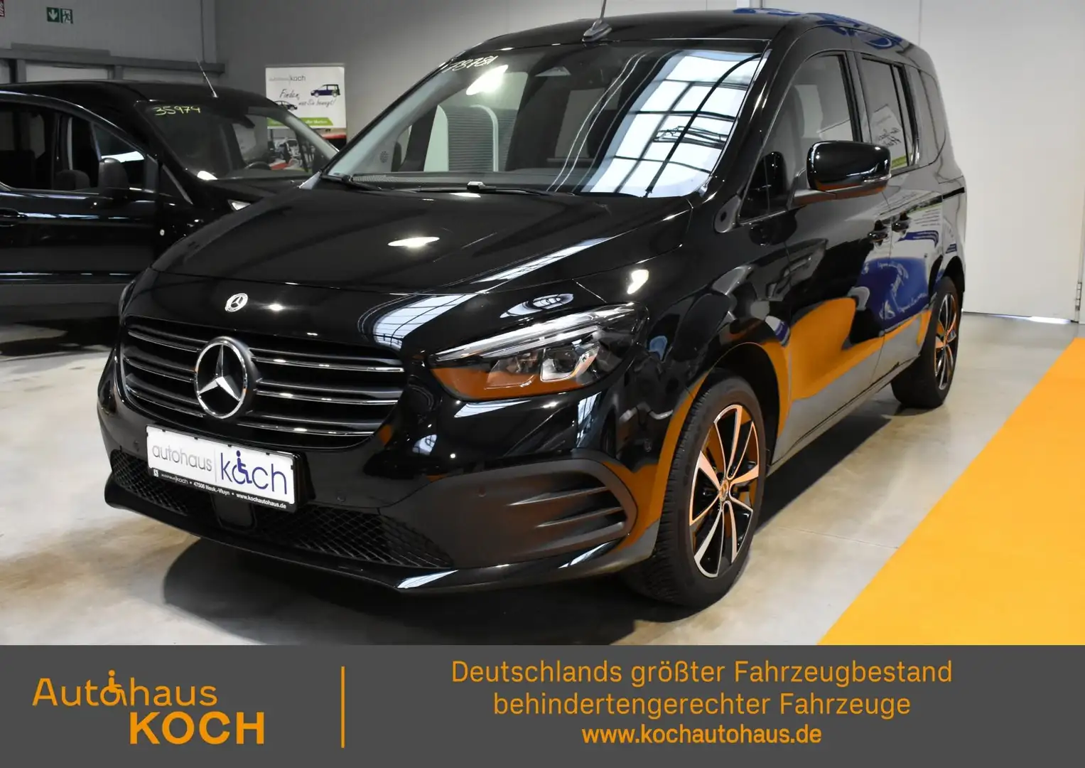 Mercedes-Benz T-Klasse 180 Progessive rollstuhlgerecht Schwarz - 1