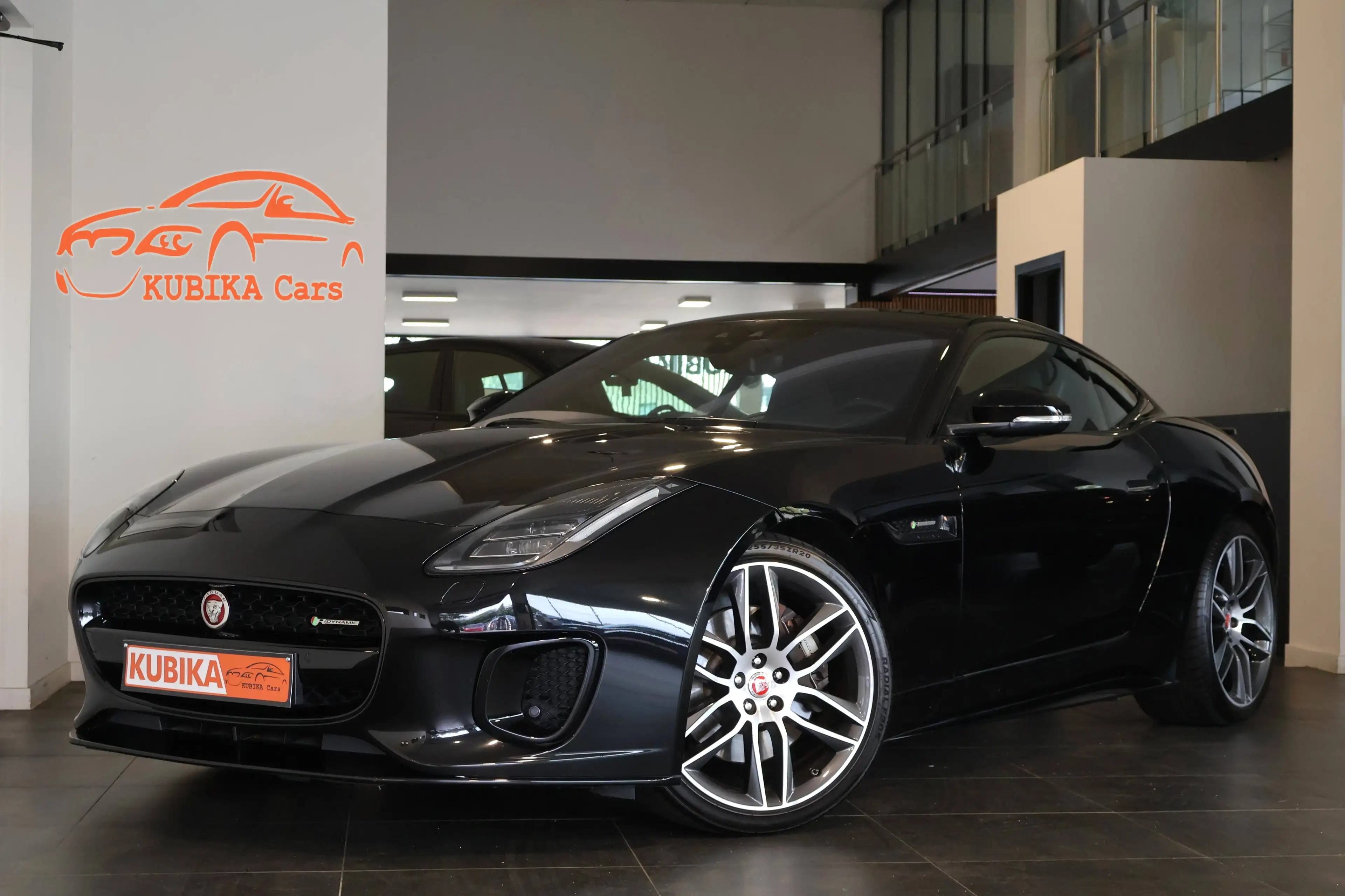 Jaguar F-Type F-Type Coupé 2.0 i4 R-Dynamic PANO LijnA Keyless Garantie *