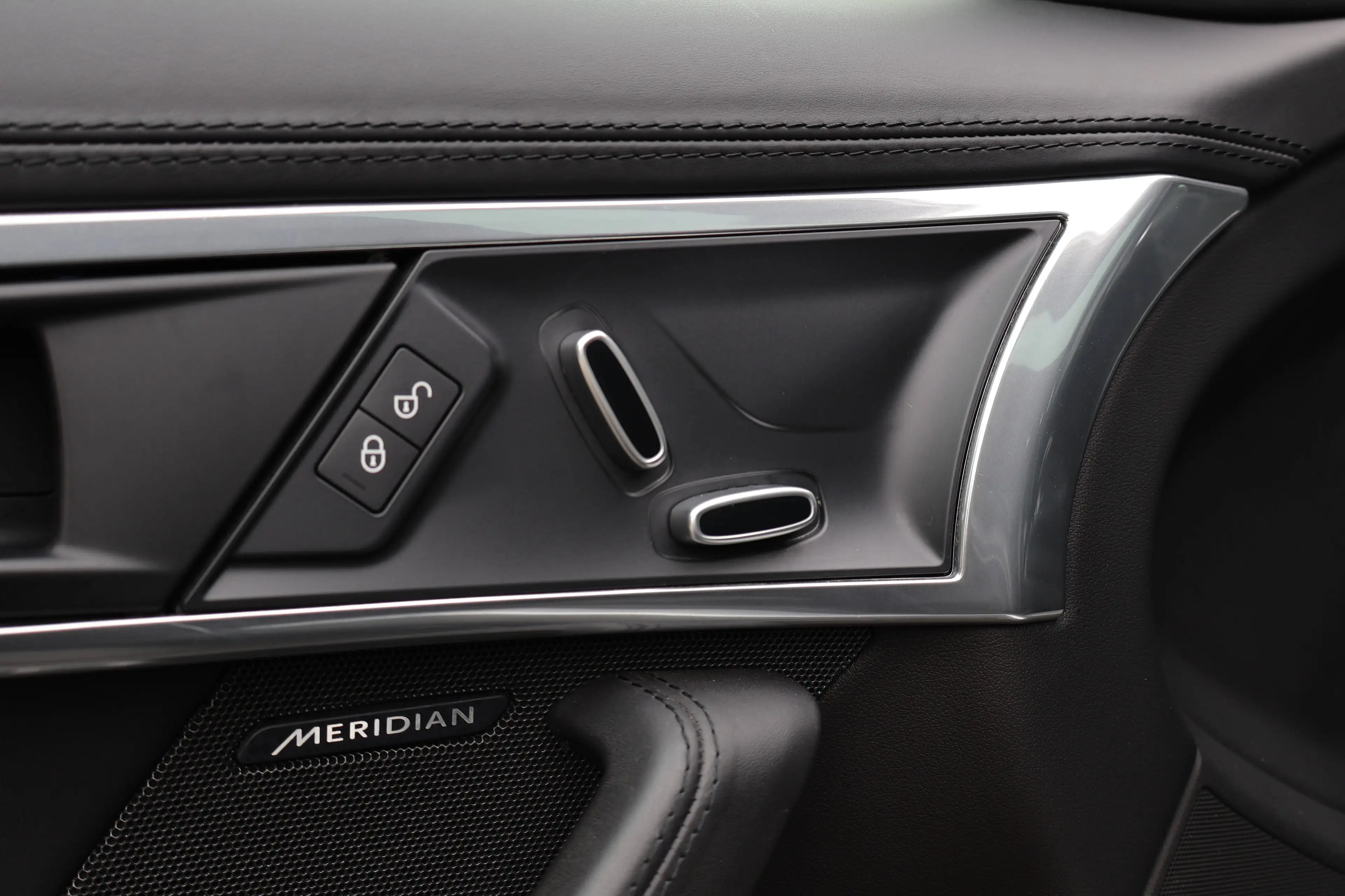 Jaguar F-Type F-Type Coupé 2.0 i4 R-Dynamic PANO LijnA Keyless Garantie * — photo 11