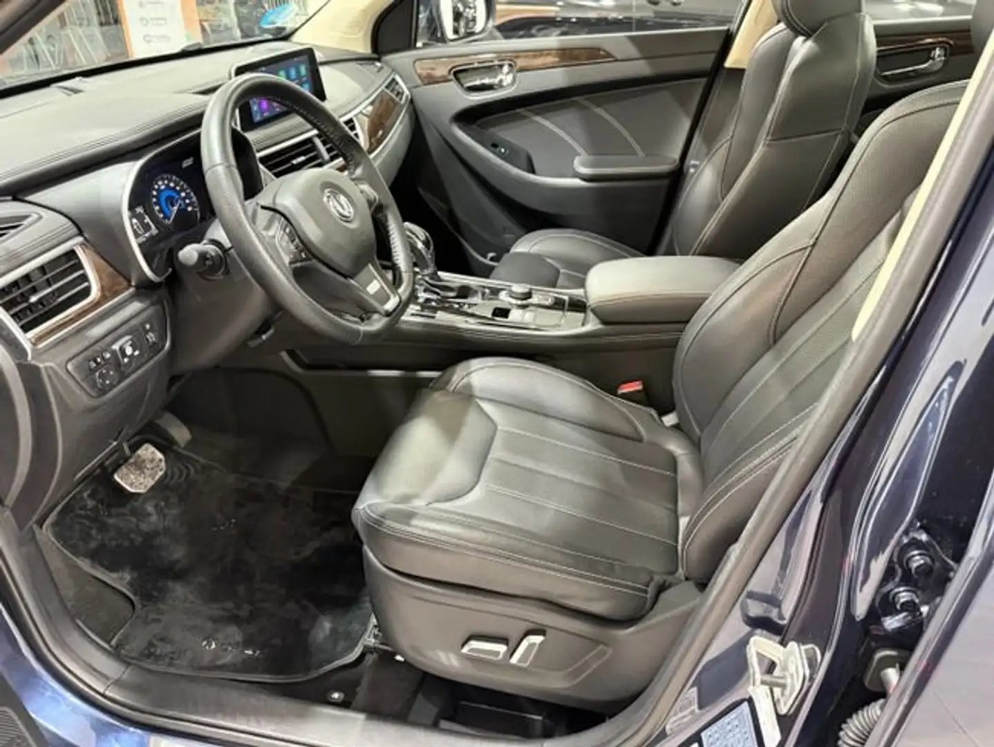 DFSK Glory 580 1.5 T ECO 7 PLAZAS AUTO GLP Azul - 2