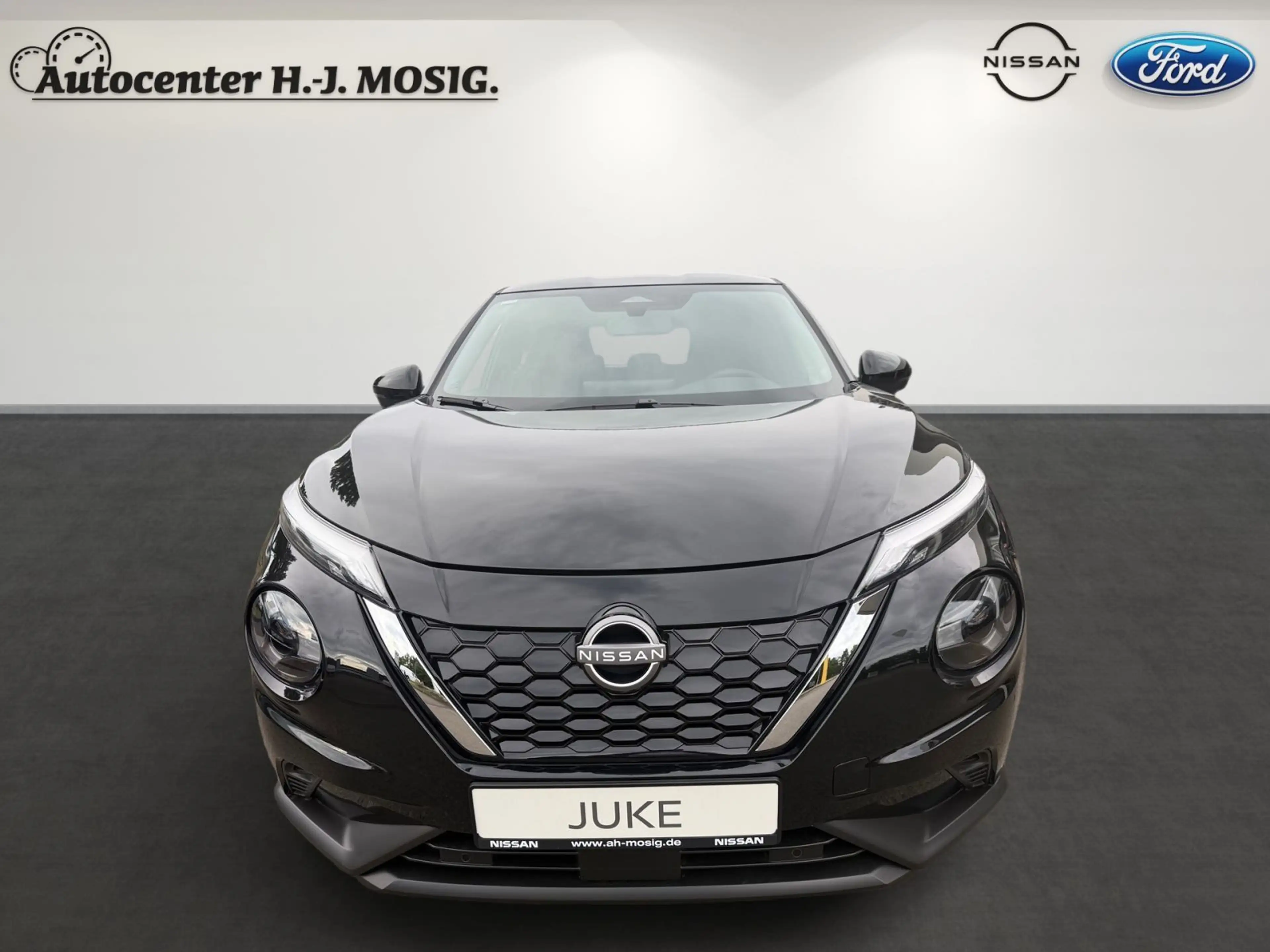 Nissan Juke Hybrid 143PS N-Connecta mit Winterpaket — photo 3