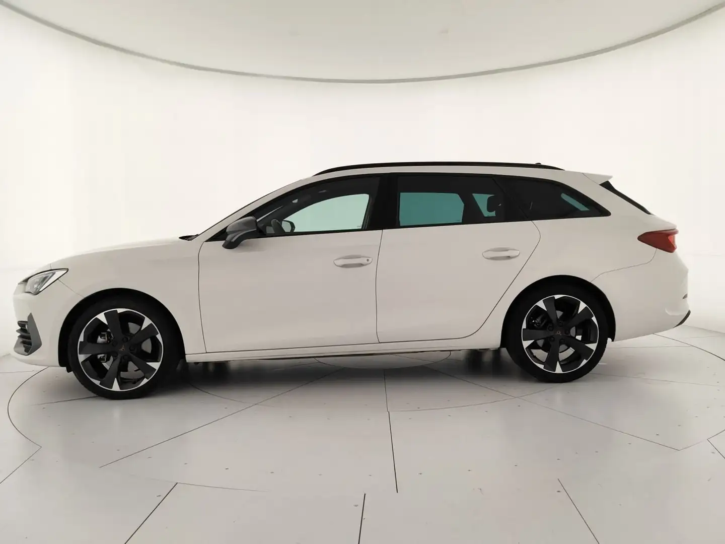 CUPRA Leon sportstourer 2.0 tdi 150cv dsg - 2
