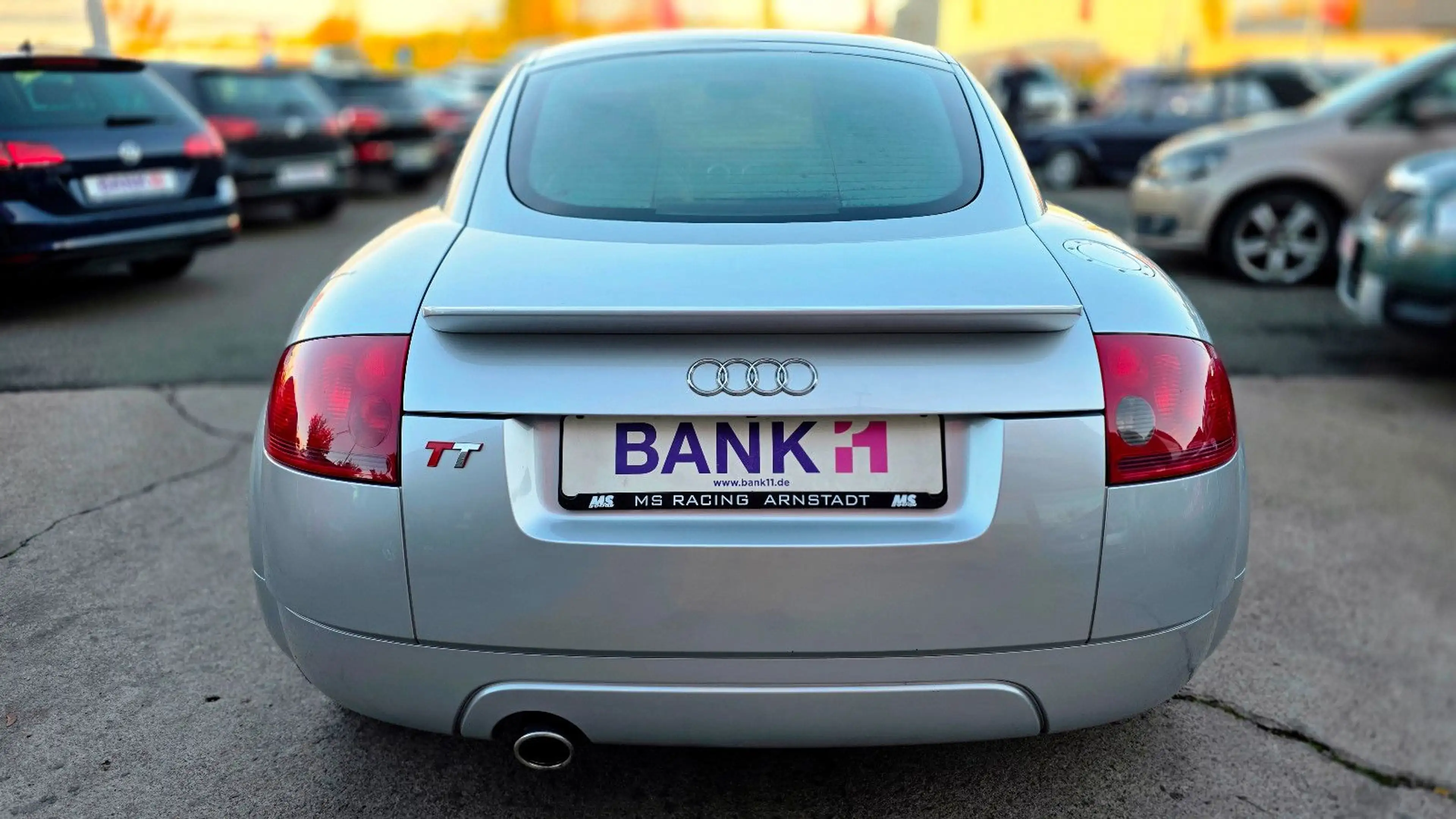 Audi TT 1.8 T/Leder/Zahnriemen und Tüv neu ! — photo 6