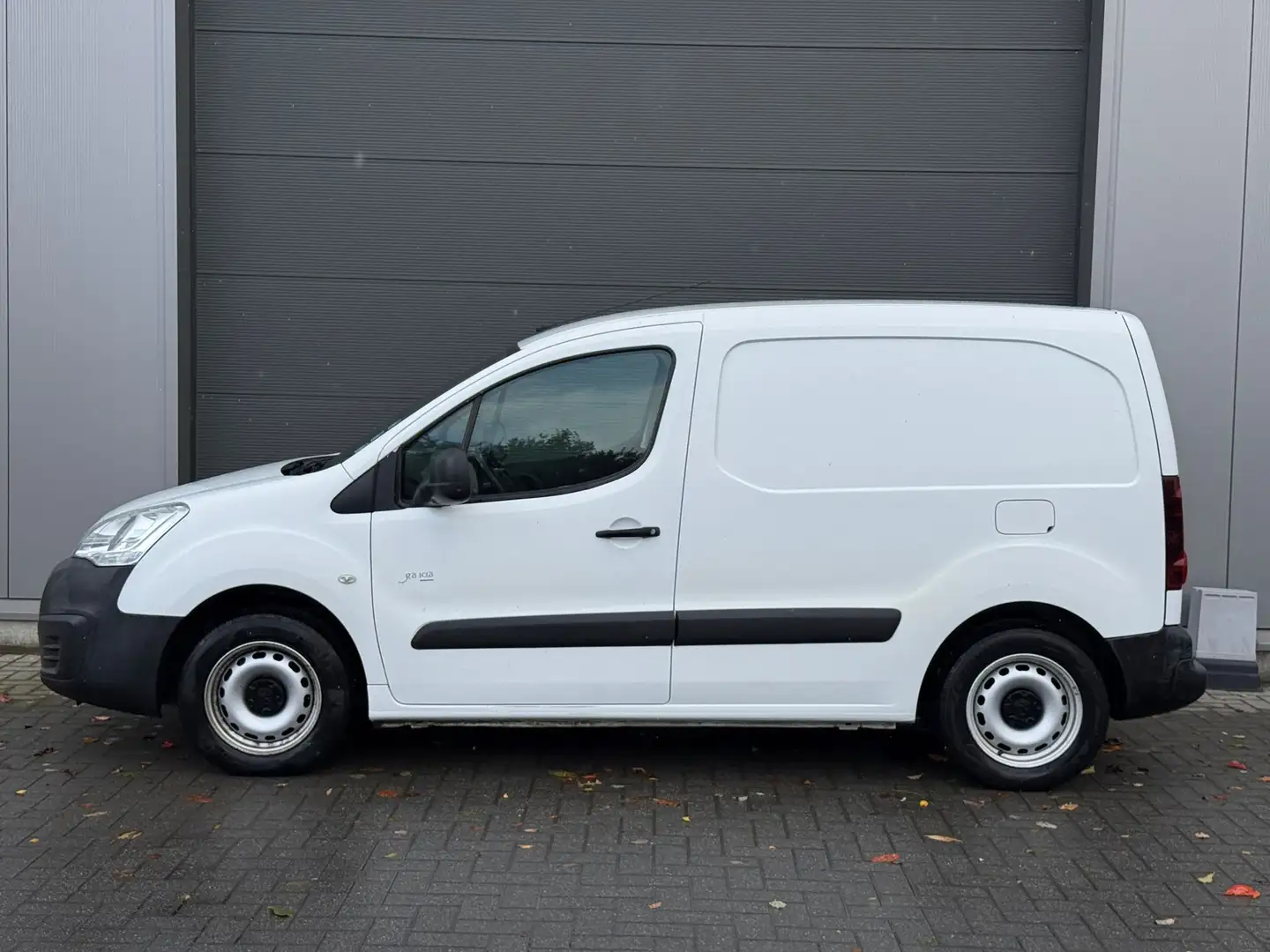 Peugeot Partner Partner 1.6 L1 98 VTi Komfort Plus Blanc - 2