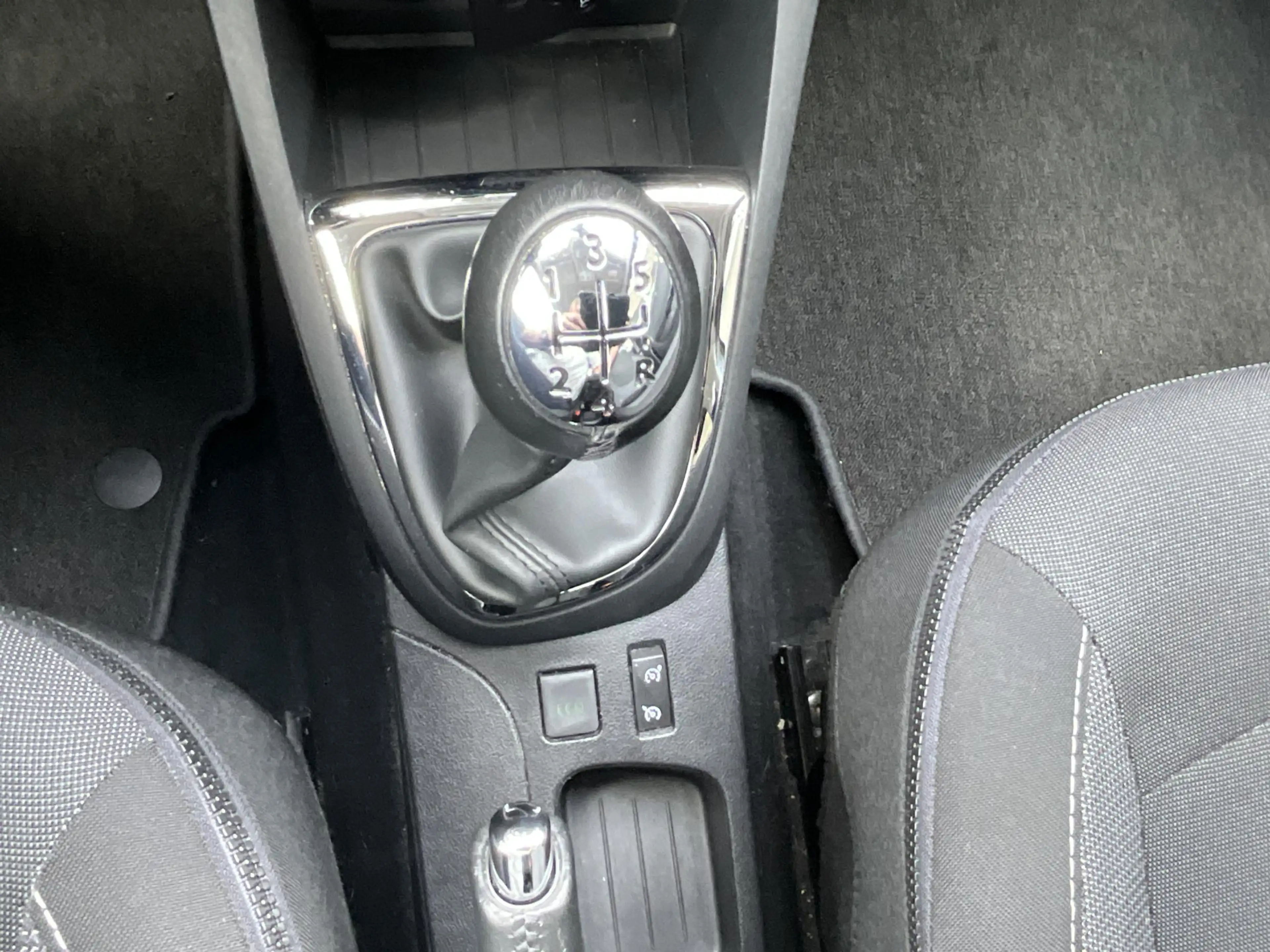 Renault Captur 0.9 TCe Dynamique — photo 11