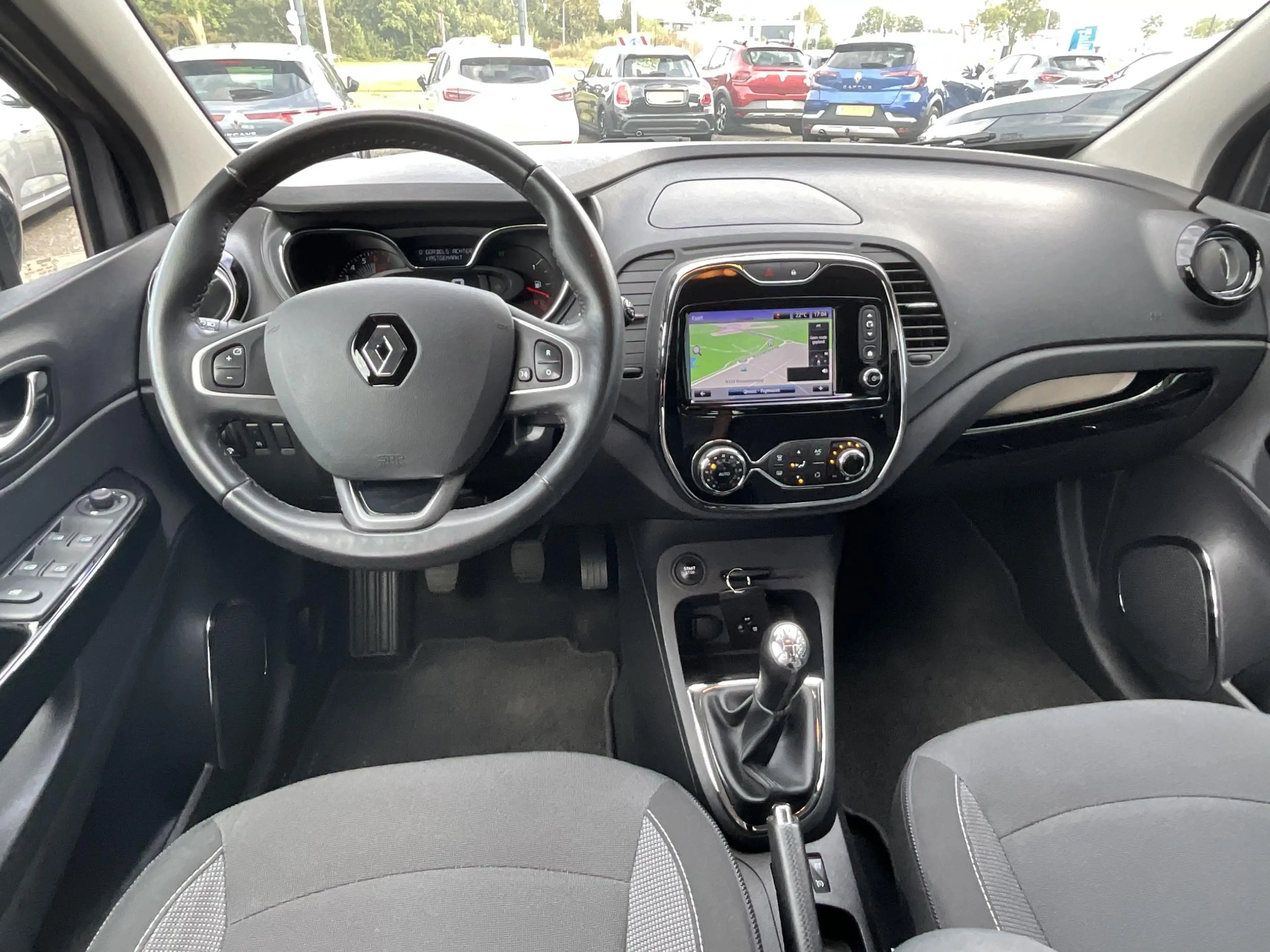 Renault Captur 0.9 TCe Dynamique — photo 10