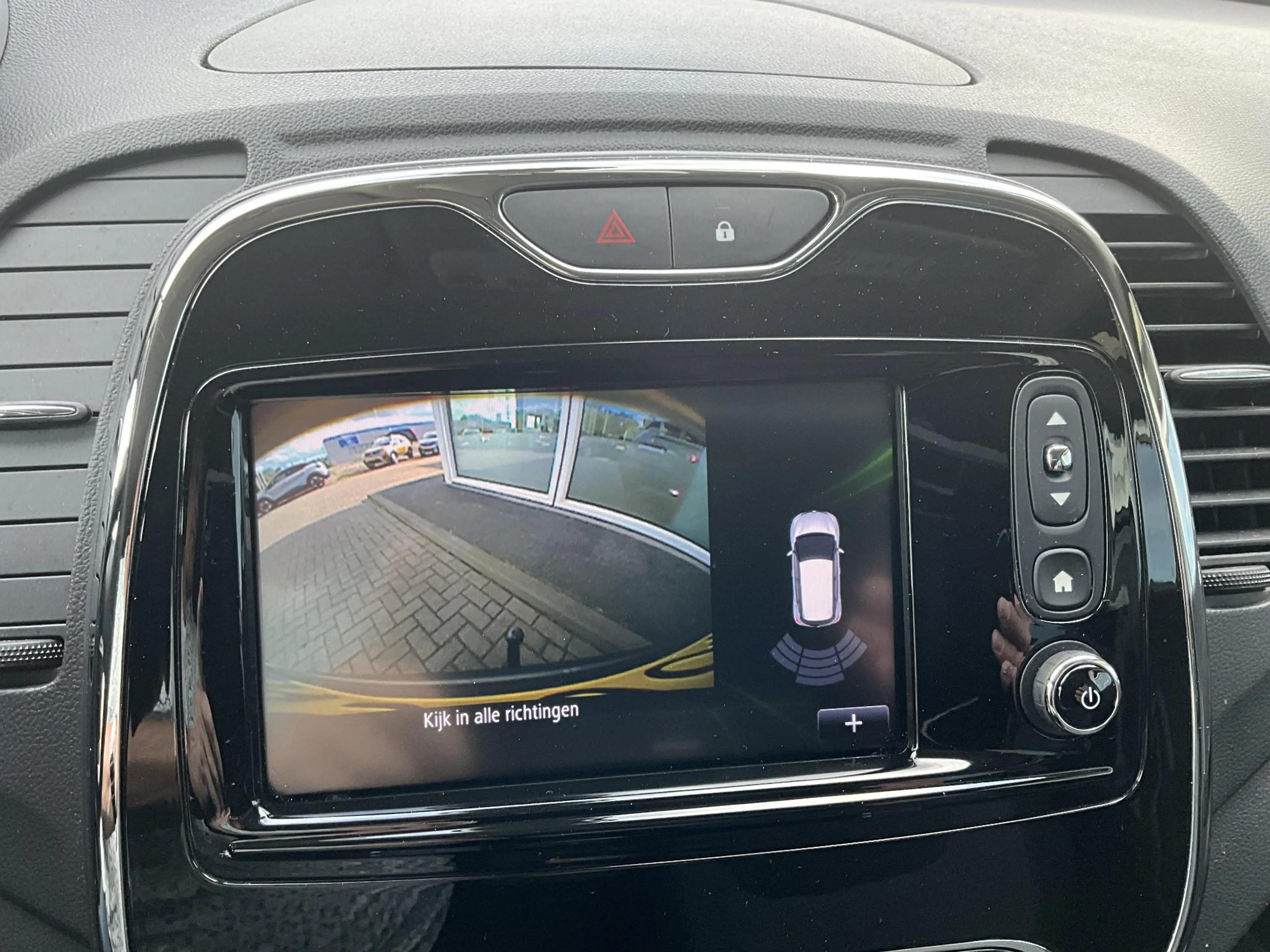 Renault Captur 0.9 TCe Dynamique — photo 16