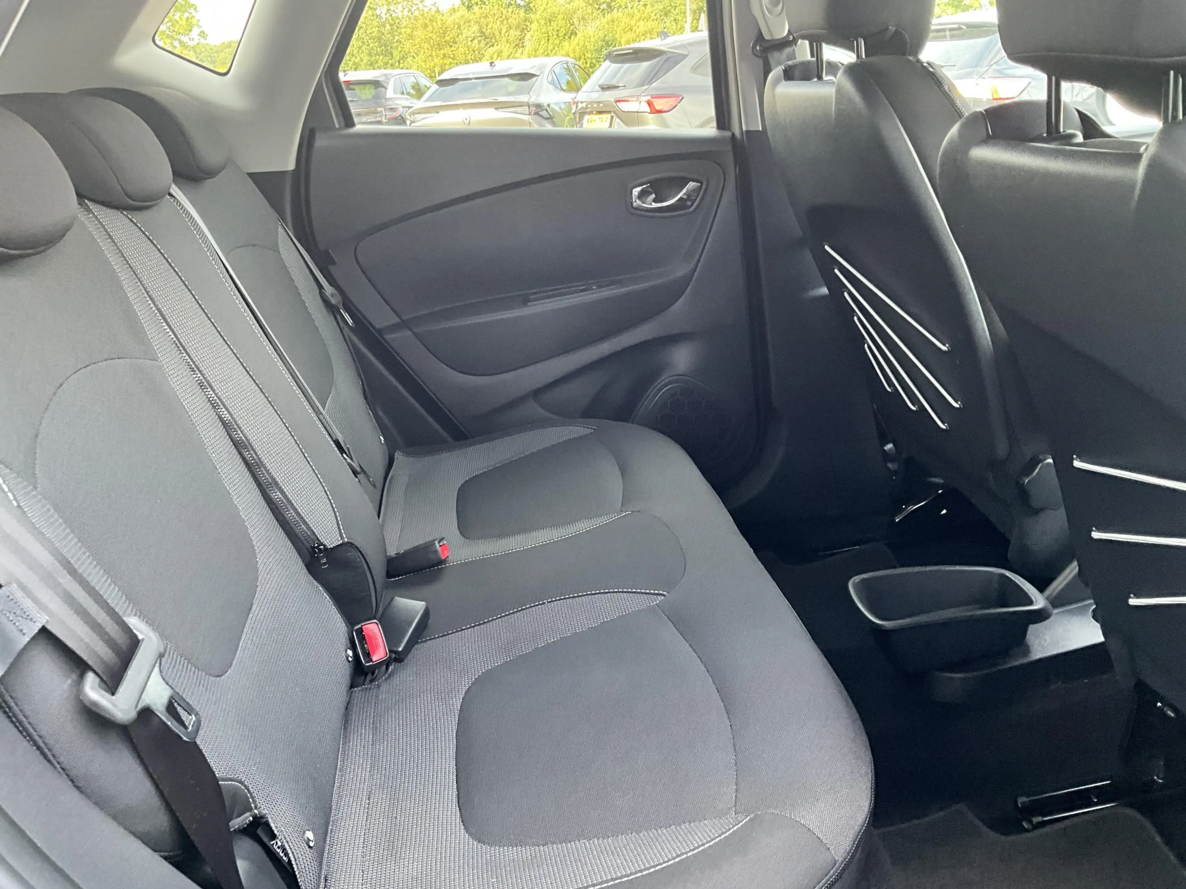 Renault Captur 0.9 TCe Dynamique — photo 20