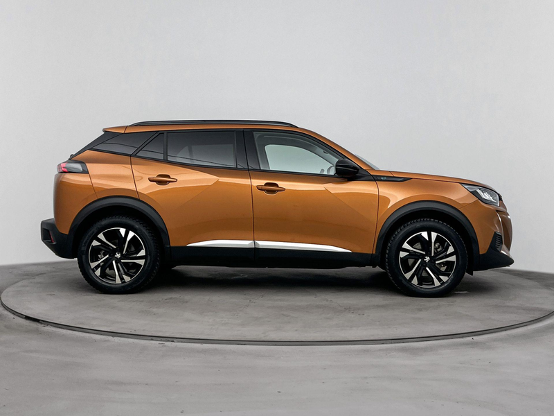 Peugeot e-2008 SUV EV 136 pk 50 kWh Allure | Camera | Voorstoelen — photo 12