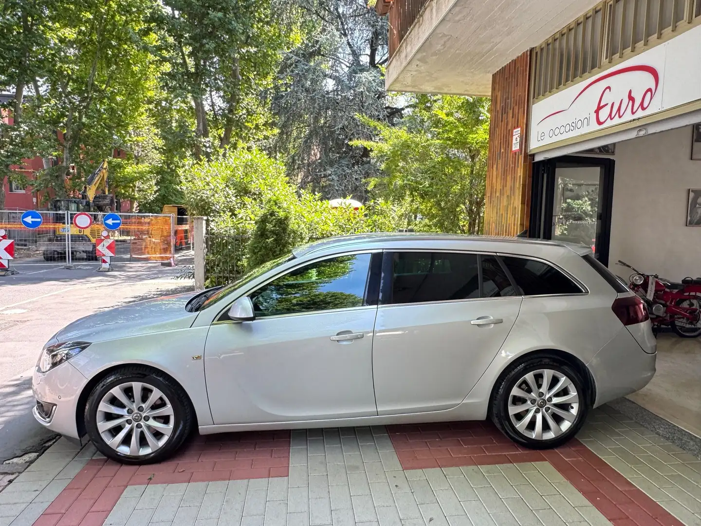 Opel Insignia Insignia Sports Tourer 2.0 CDTI Cosmo 163 CV Argento - 1