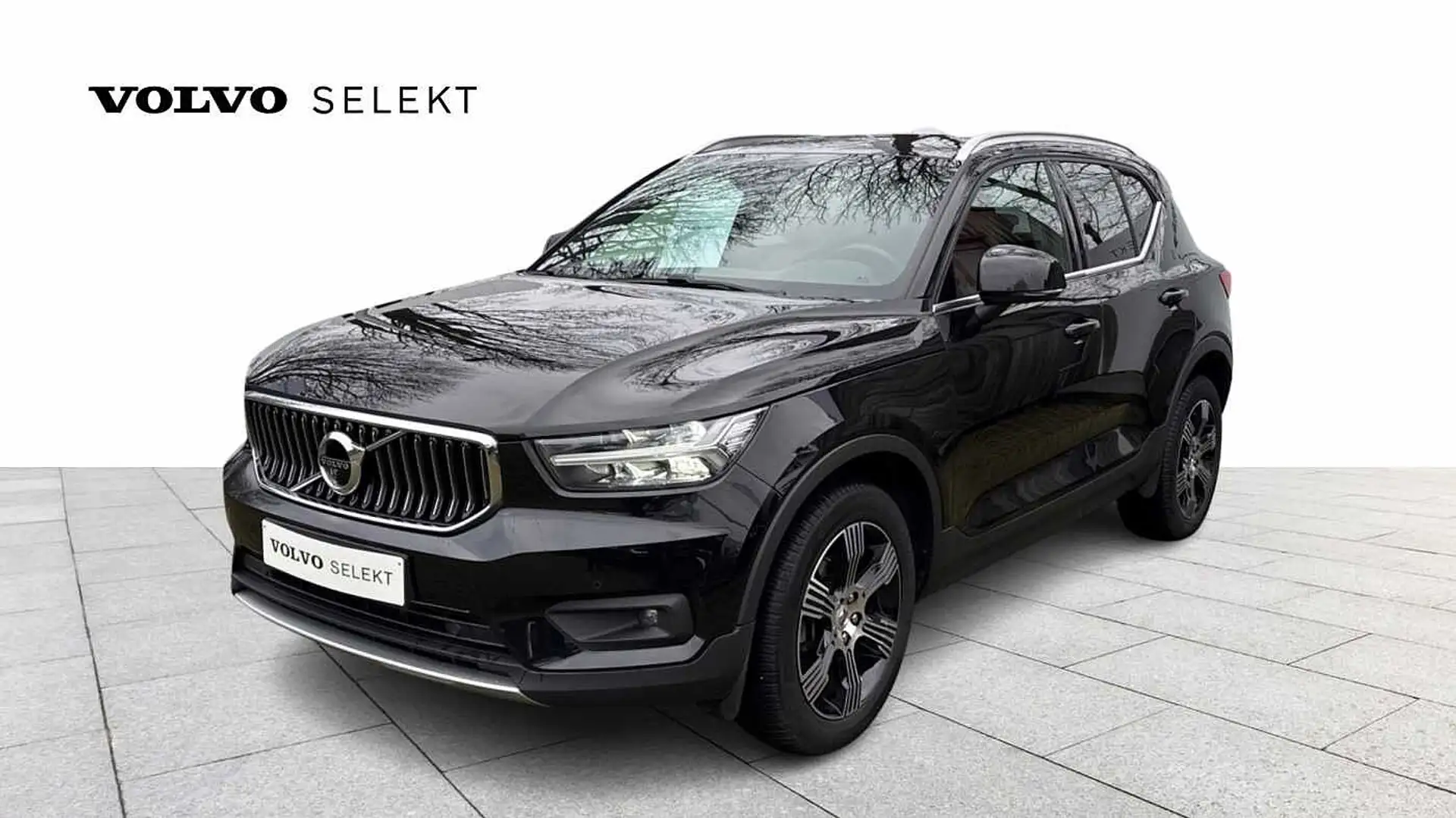 Volvo XC40 Inscription, T3 Geartronic Zwart - 1
