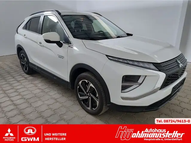 Mitsubishi Eclipse Cr.PHEV 2.4 BASIS 4WD Rückfahrkammera, Allrad, AHK