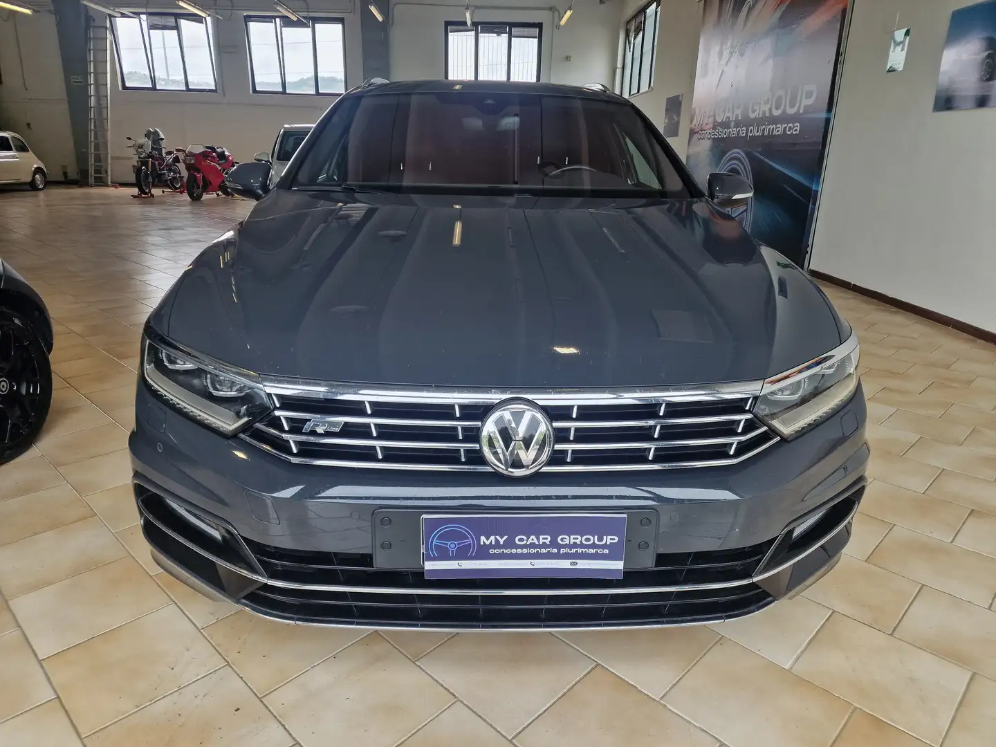 Volkswagen Passat Variant 2.0 TDI 190 CAVALLI Grigio - 1