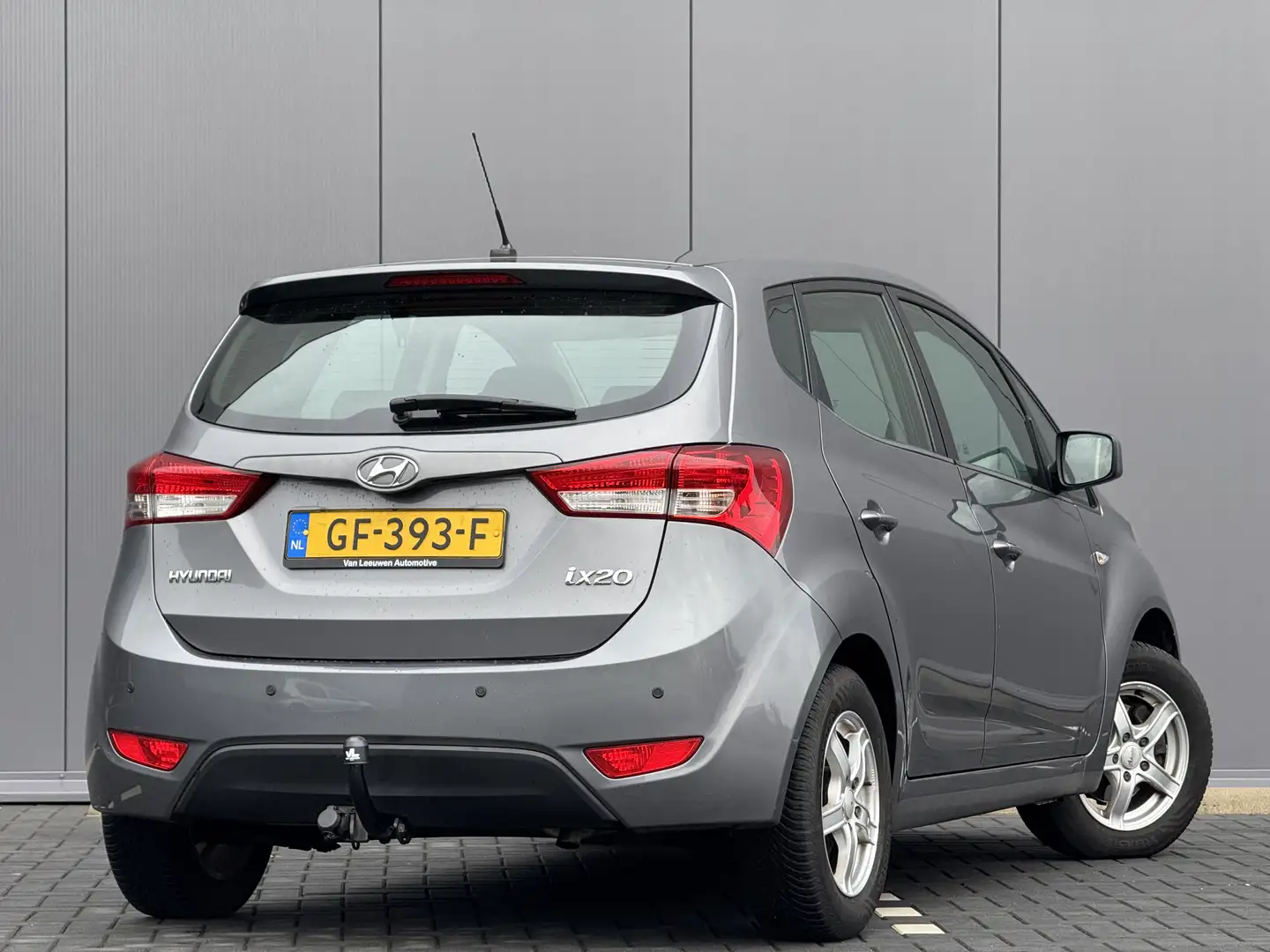 Hyundai iX20 1.4i i-Motion | Trekhaak | NAP | Clima Gris - 2