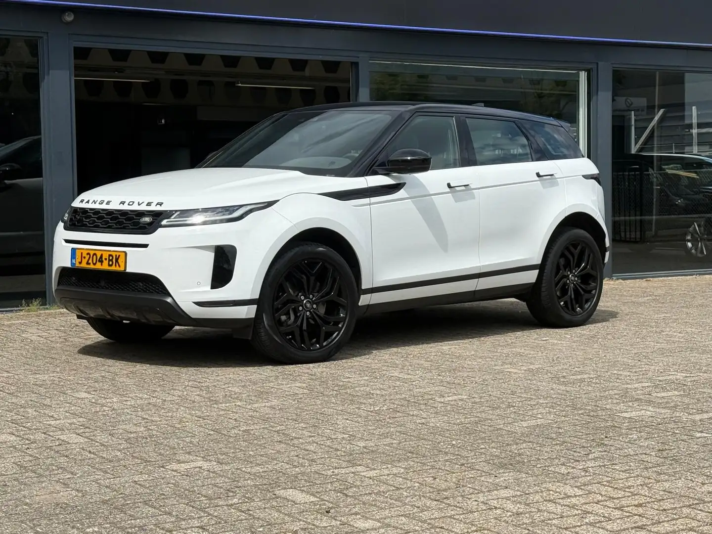 land rover evoque