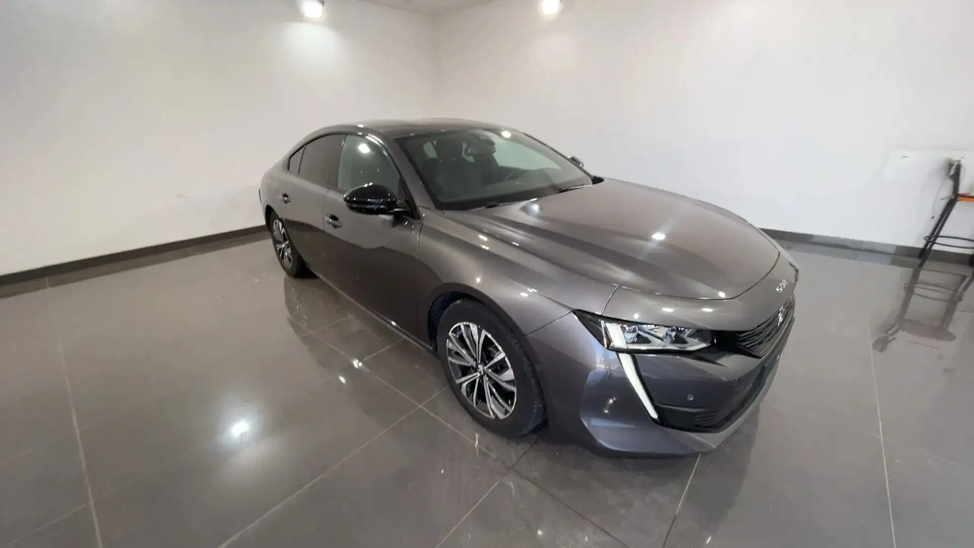 Peugeot 508 508 1.2 PureTech Allure Pack 130CV auto Gri - 1