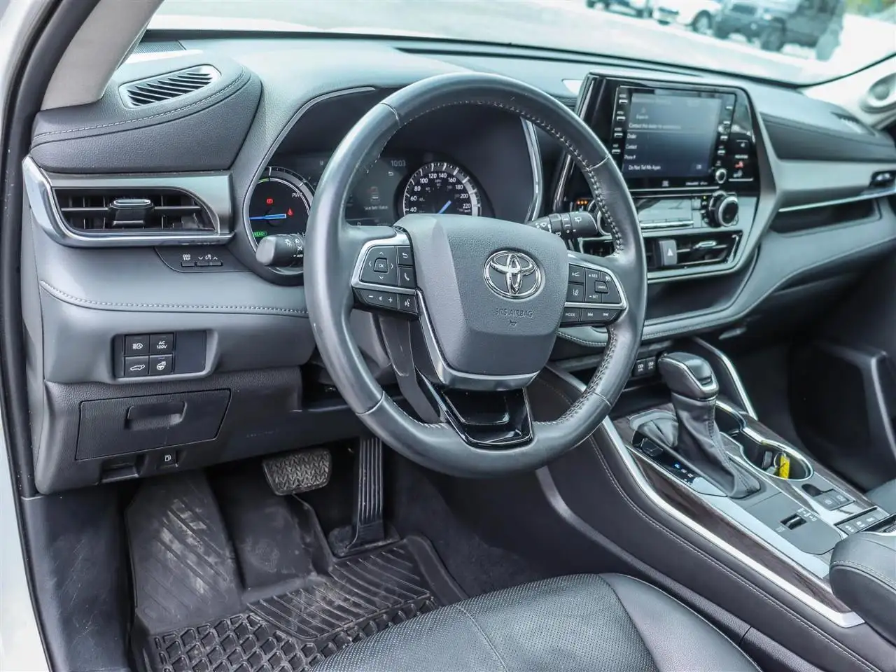 Toyota Highlander снимка Toyota Highlander