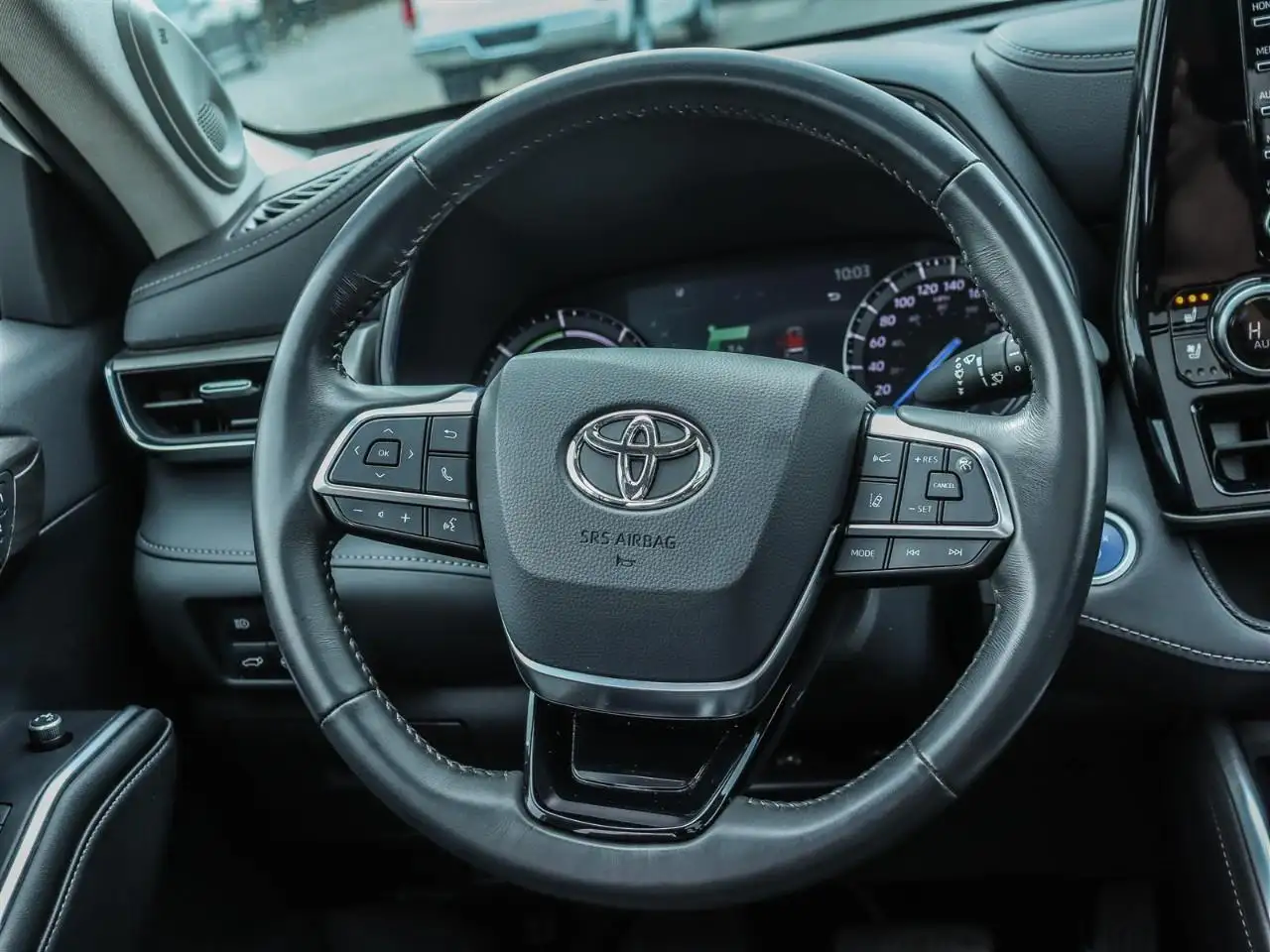 Toyota Highlander снимка Toyota Highlander
