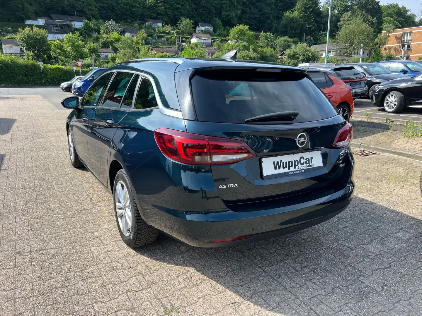 Opel Astra K Sports Tourer Dynamic NAVI*KAMERA*STZHZ Groen - 2