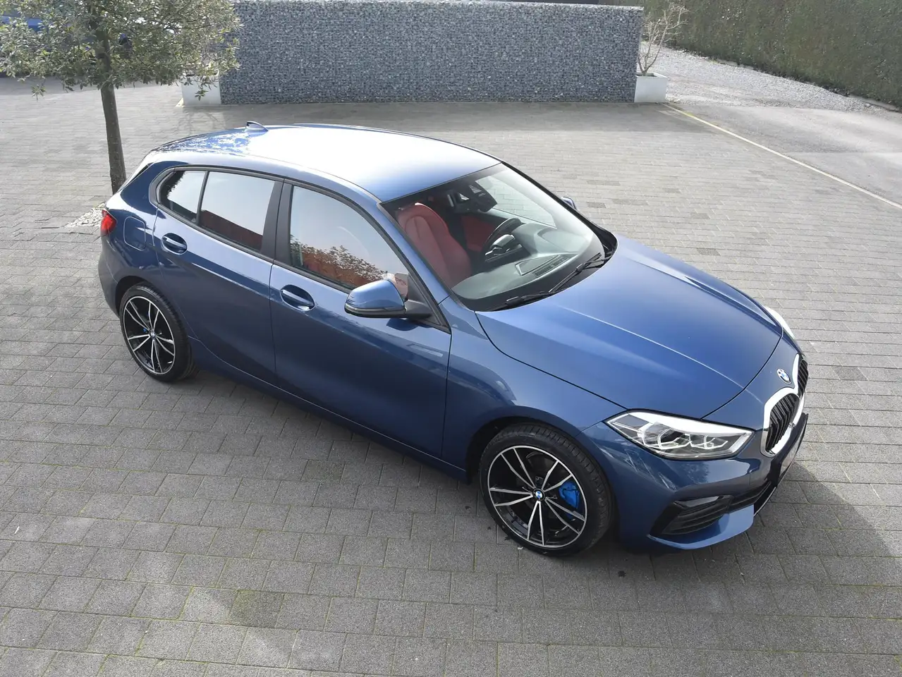 BMW 118