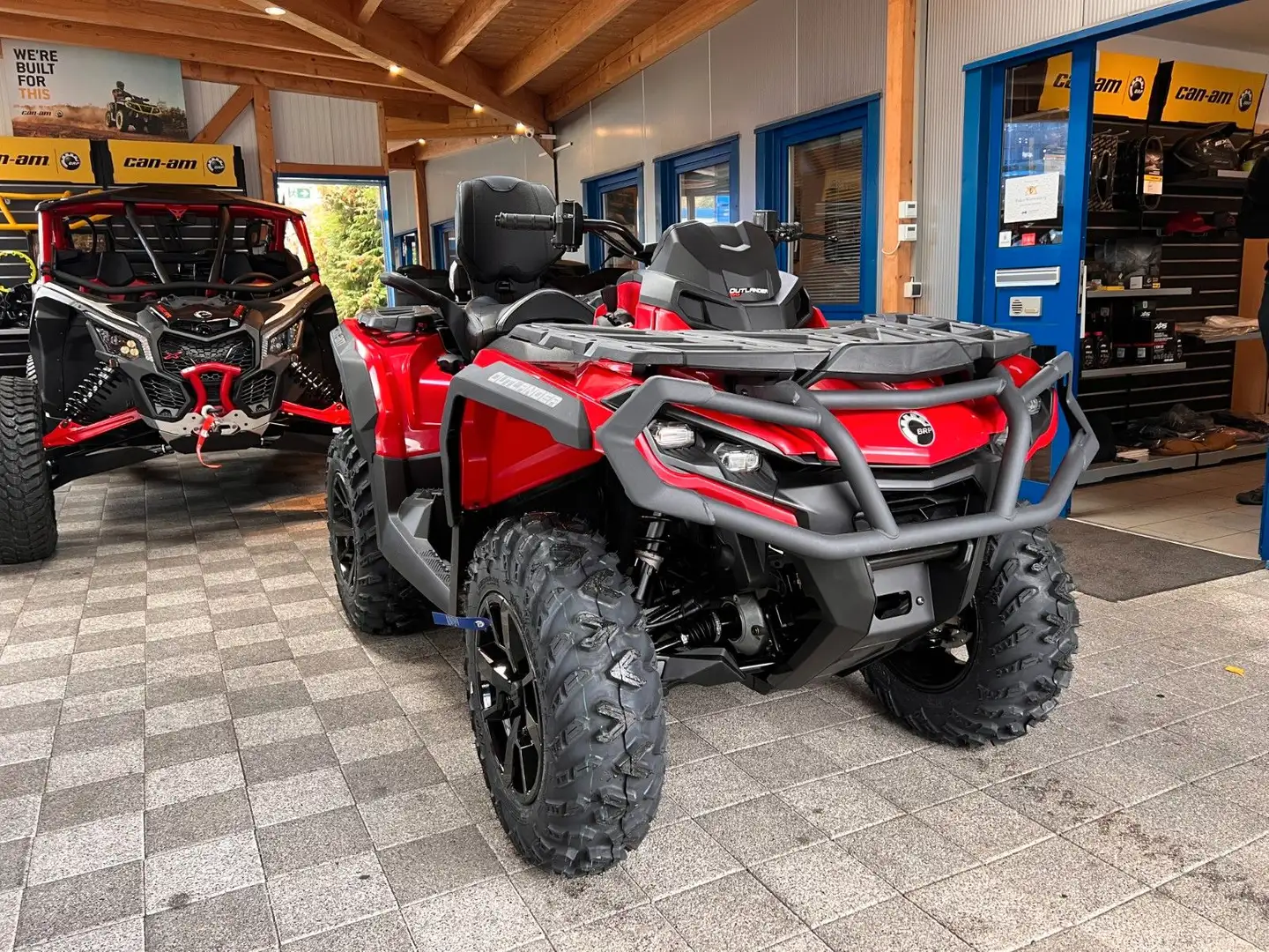 Can Am Outlander Max DPS 1000R 2024 Modell LoF Rood - 1