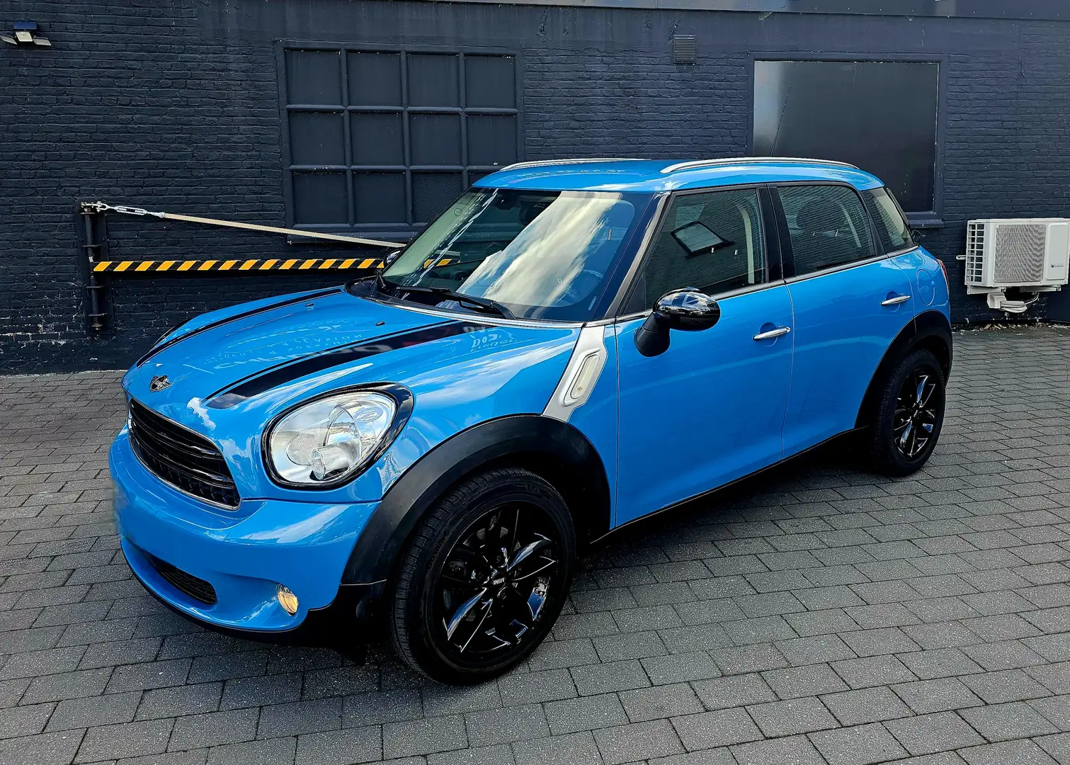 MINI One Countryman Mini Countryman 1.6i One Pdc EURO 6 PDC Blauw - 2