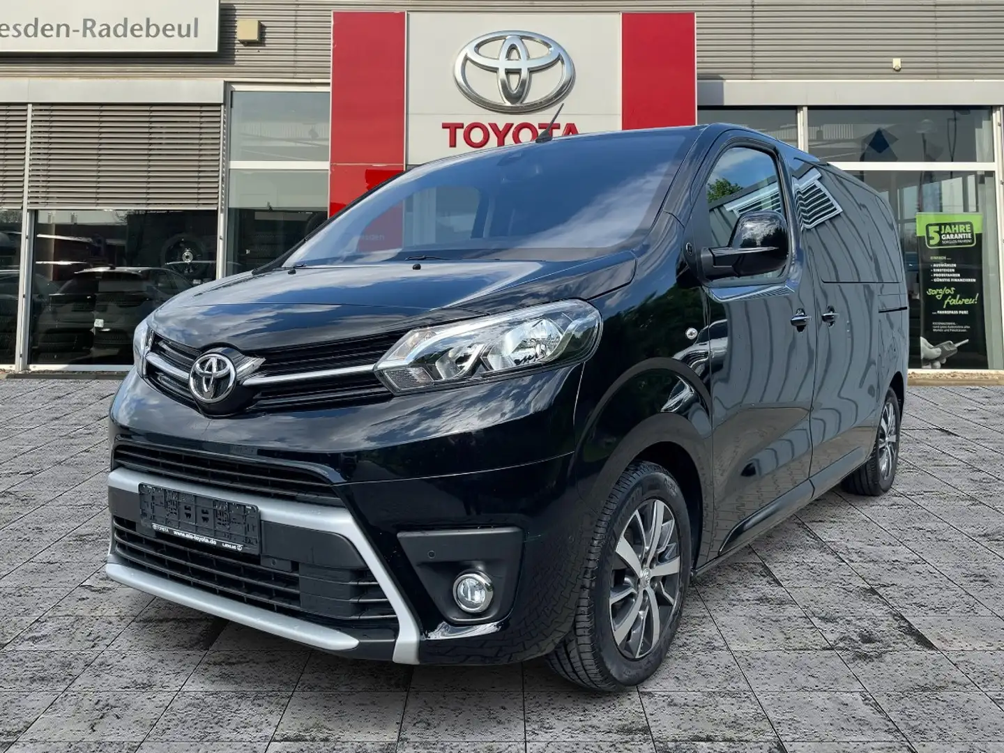 Toyota Proace Verso 2.0 D-4D L1 Team D AHK*Standhz*Navi Noir - 2