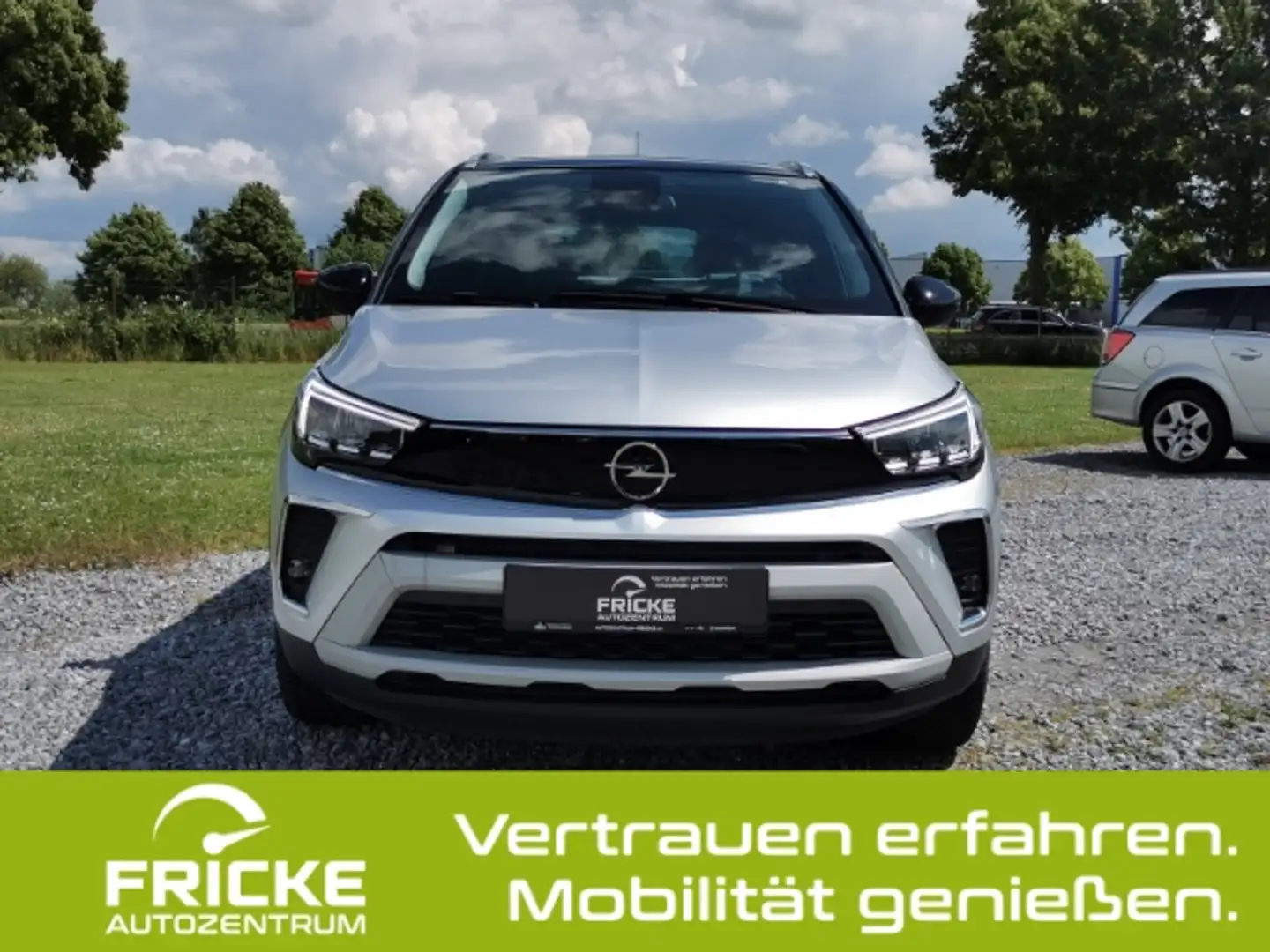 Opel Crossland Ultimate +Alcantara+ LED+Rückfahrkam.+AppleCarplay Grau - 2