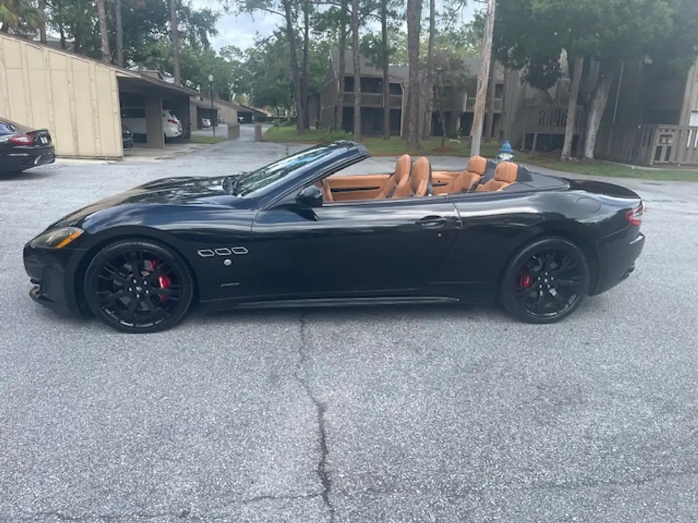 Maserati GranCabrio GranCabrio 4.7 V8 460 MC SPORT A Black - 2