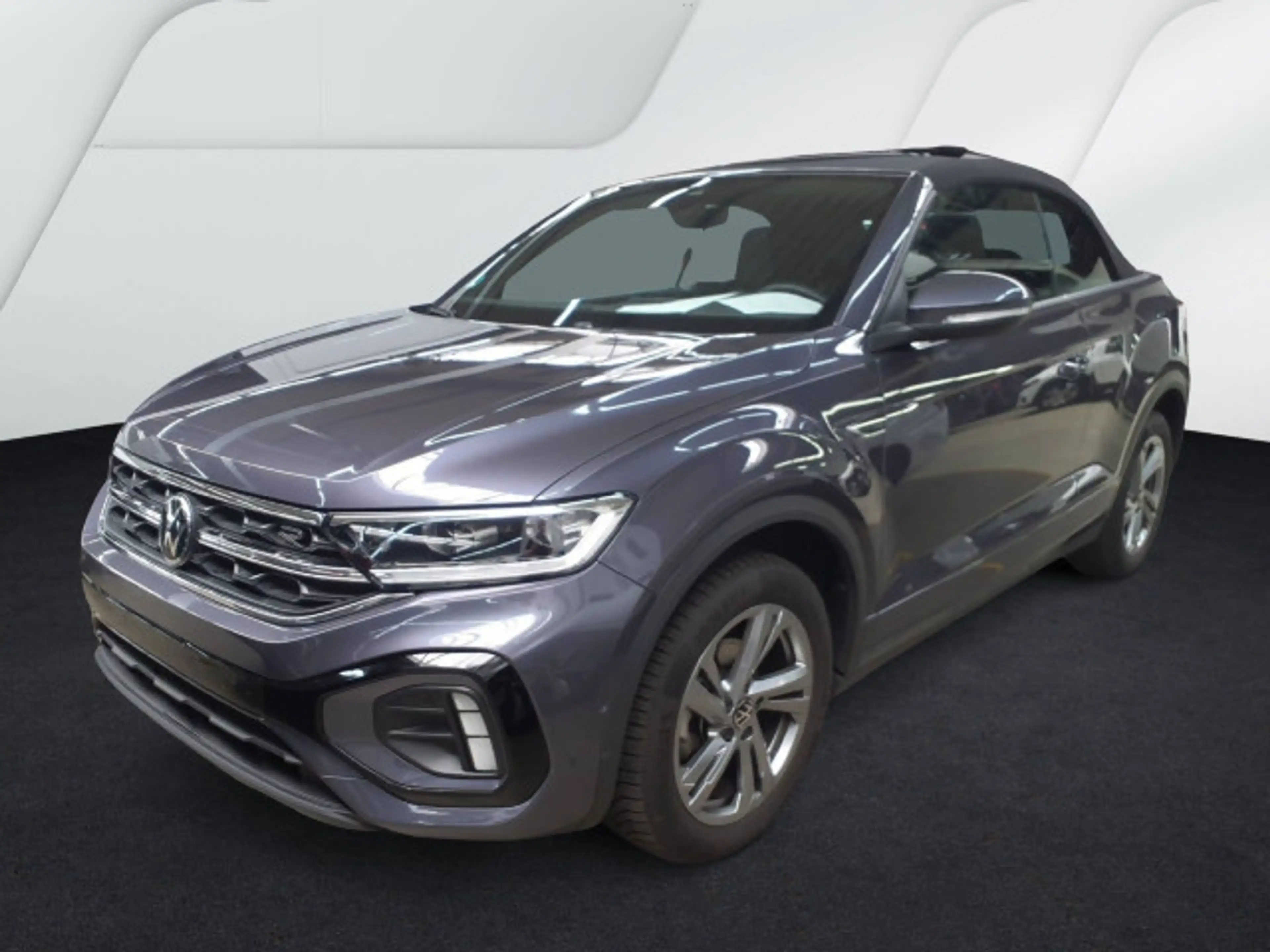 Volkswagen T-Roc 1.5 TSI R-Line DSG AHK Navi LED — photo 2