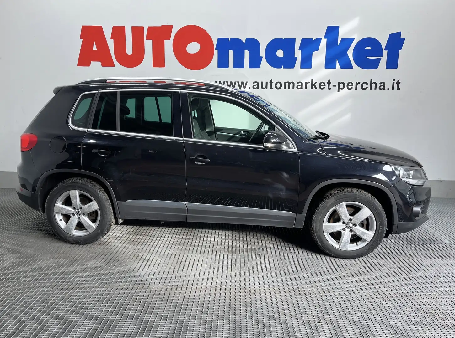 Volkswagen Tiguan 2.0 TDI 4MOTION SPORT&STYLE Nero - 1