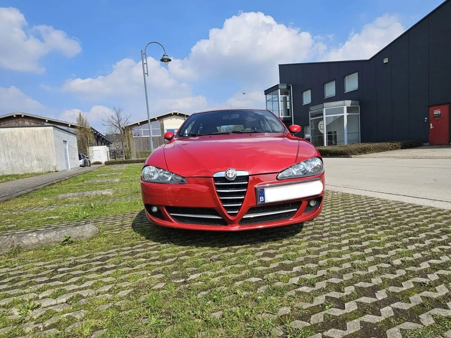 Alfa Romeo 147 gekeurd voor verkoop! 1.6 TS 16V 120 Roşu - 1