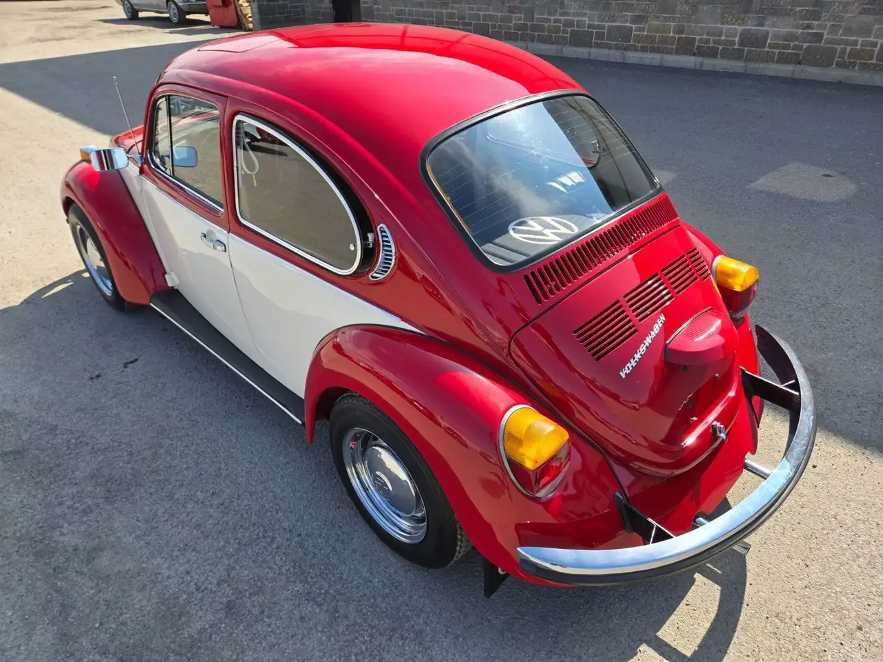 Volkswagen Beetle снимка Volkswagen Beetle