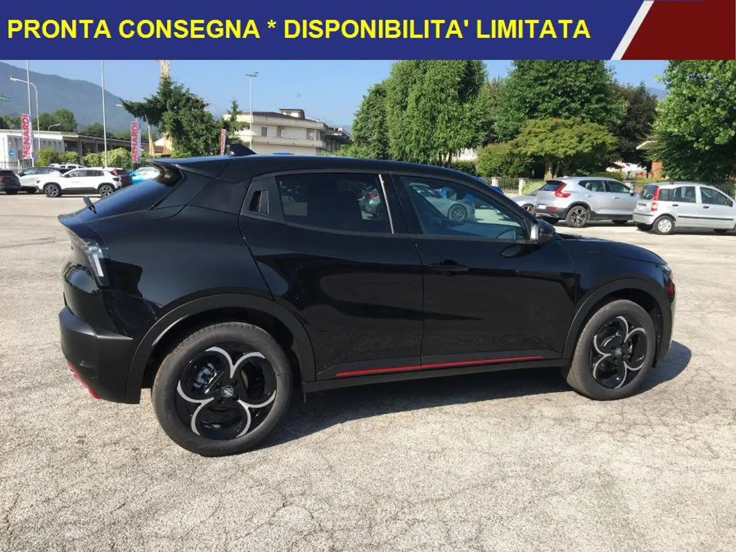 Alfa Romeo Junior 1.2 145 CV Hybrid eDCT6 Speciale SUPER OFFERTA!!! Nero - 2