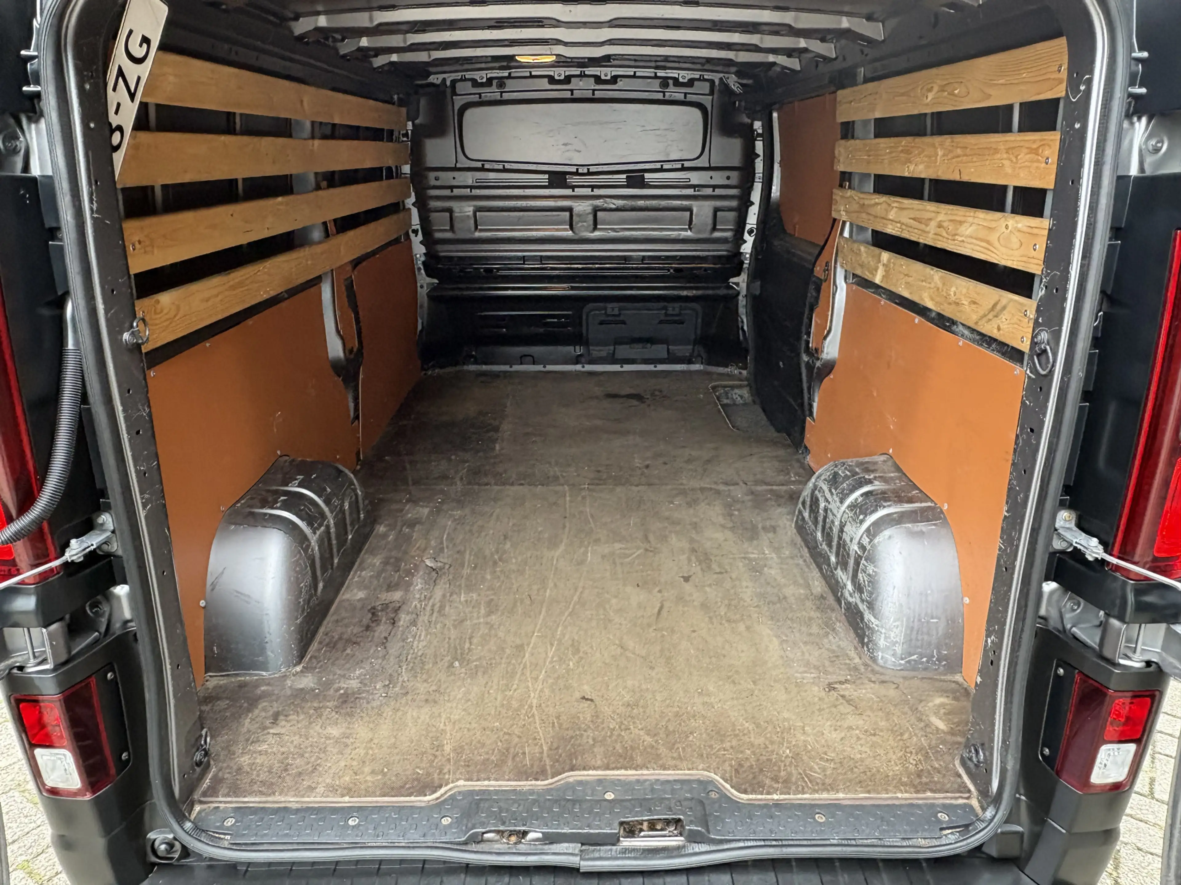 Renault Trafic 1.6 96Pk dCi T29 L2H1 Comfort Energy / Cruise / Ai — photo 9