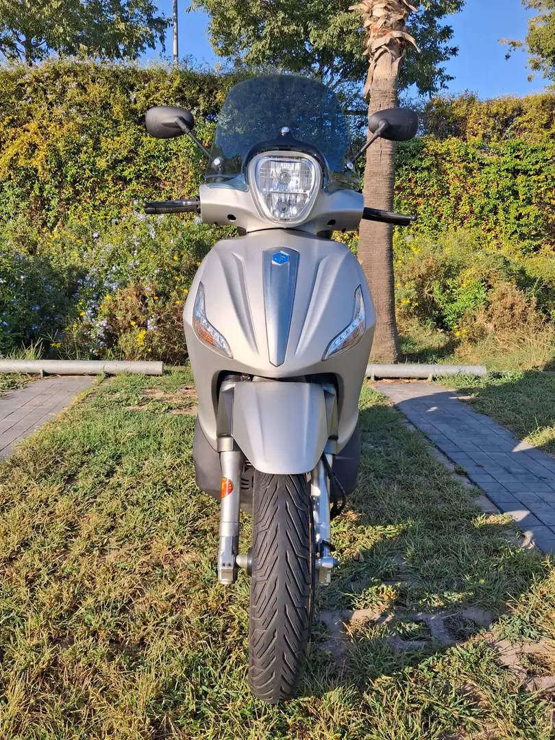 Piaggio Beverly 350 Sport Touring Plateado - 1