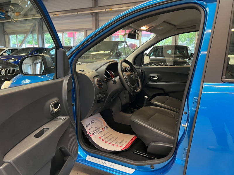 Dacia Lodgy Stepway Celebration 7-SITZER/NAVI/PDC/SHZ — photo 11