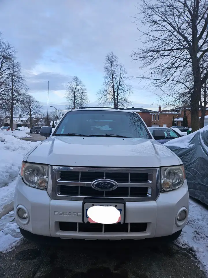 Ford Escape снимка Ford Escape
