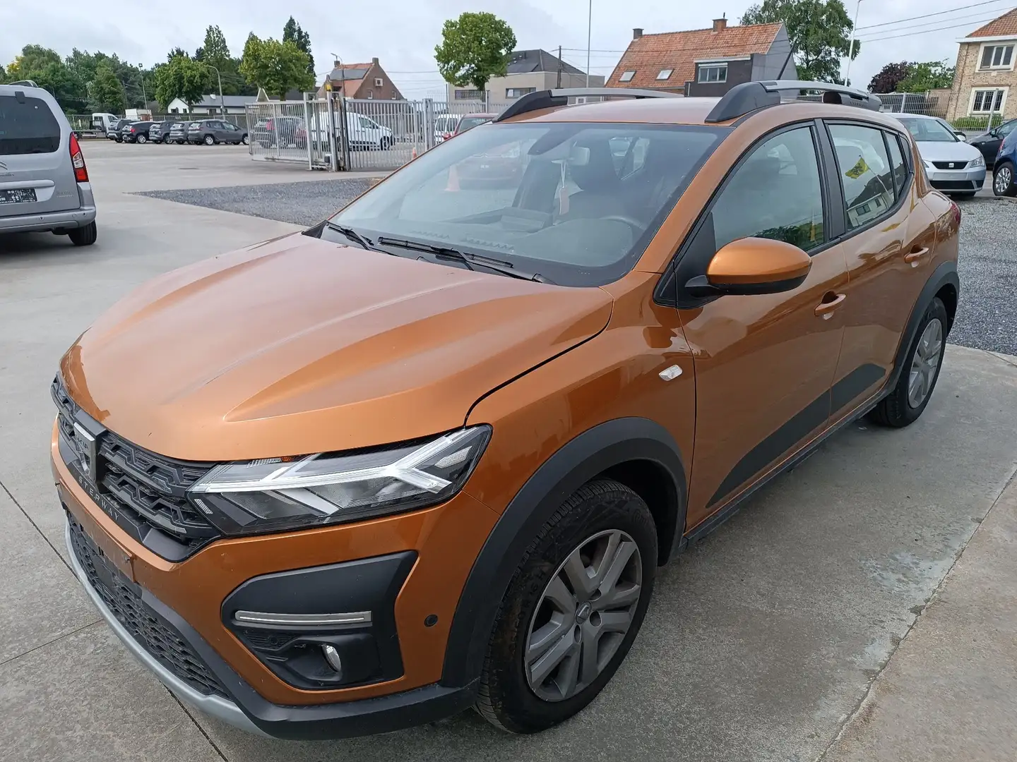 Dacia Sandero TCe 90 Easy-R Stepway - 1