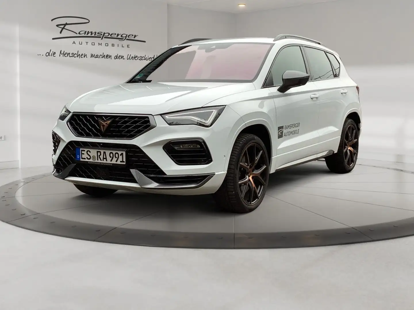 CUPRA Ateca VZ 2.0 TSI DSG AHK ACC LED Navi Kamera PDC Weiß - 2