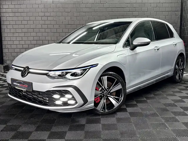 Volkswagen Golf GTE 1.4 TSI eHYBRID 245CV DSG6 **MATRIX**Caméra**ACC**