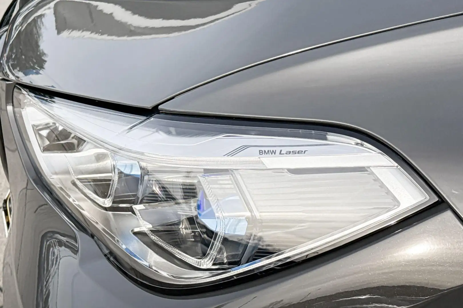 BMW X5 xDrive45e High Executive / M Sportpakket / CoPilot Gris - 2