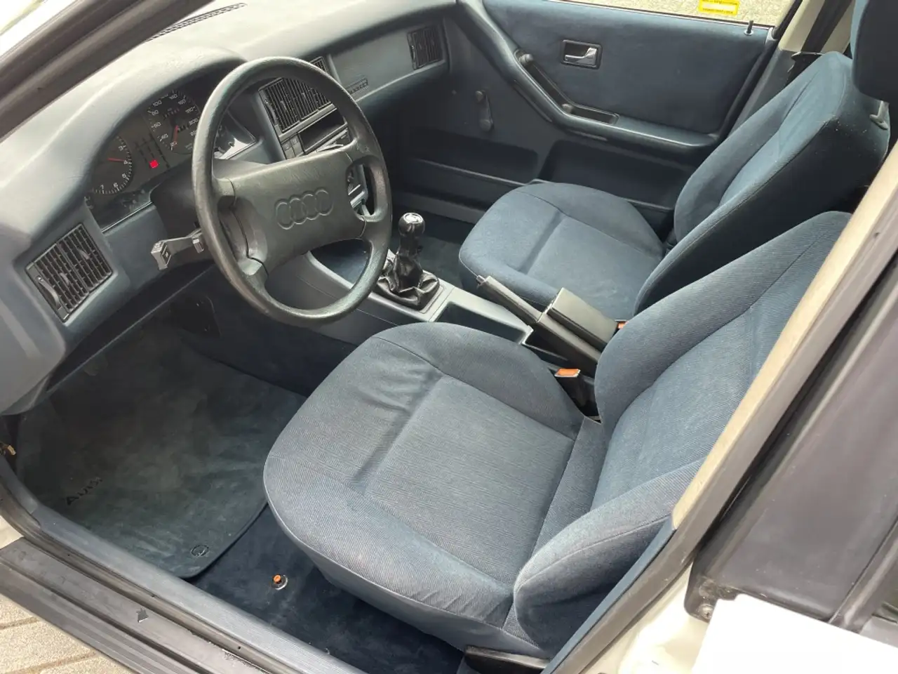 Audi 80 1.6, foto 11